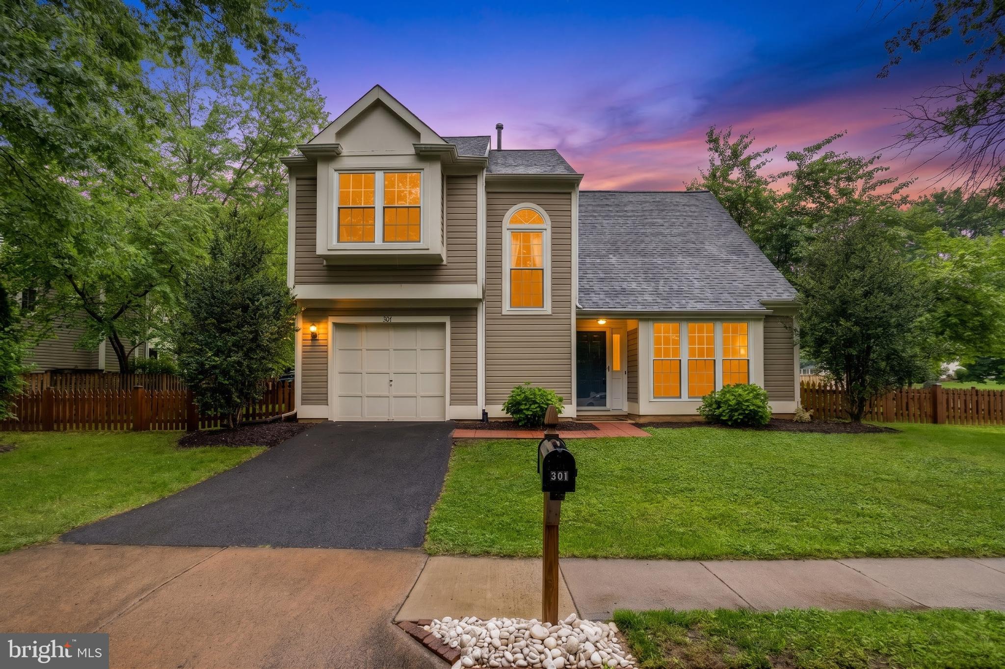 FOXRIDGE - Residential