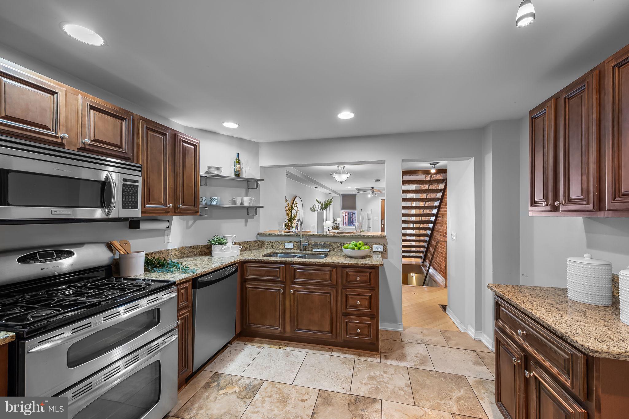 CANTON - Residential