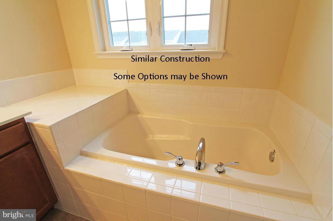 RIVERSIDE VILLAGES - Residential