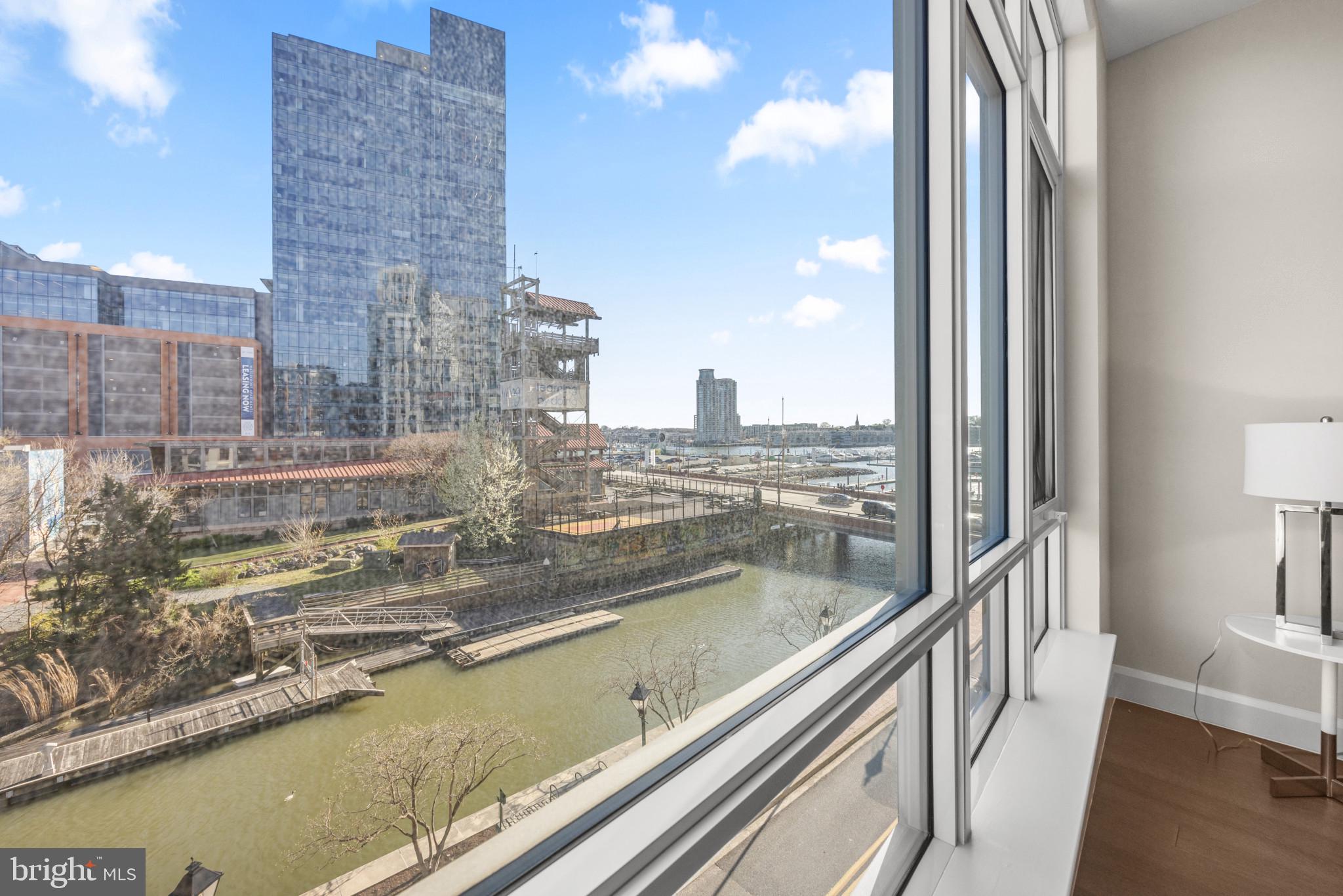 HARBOR EAST - Residential