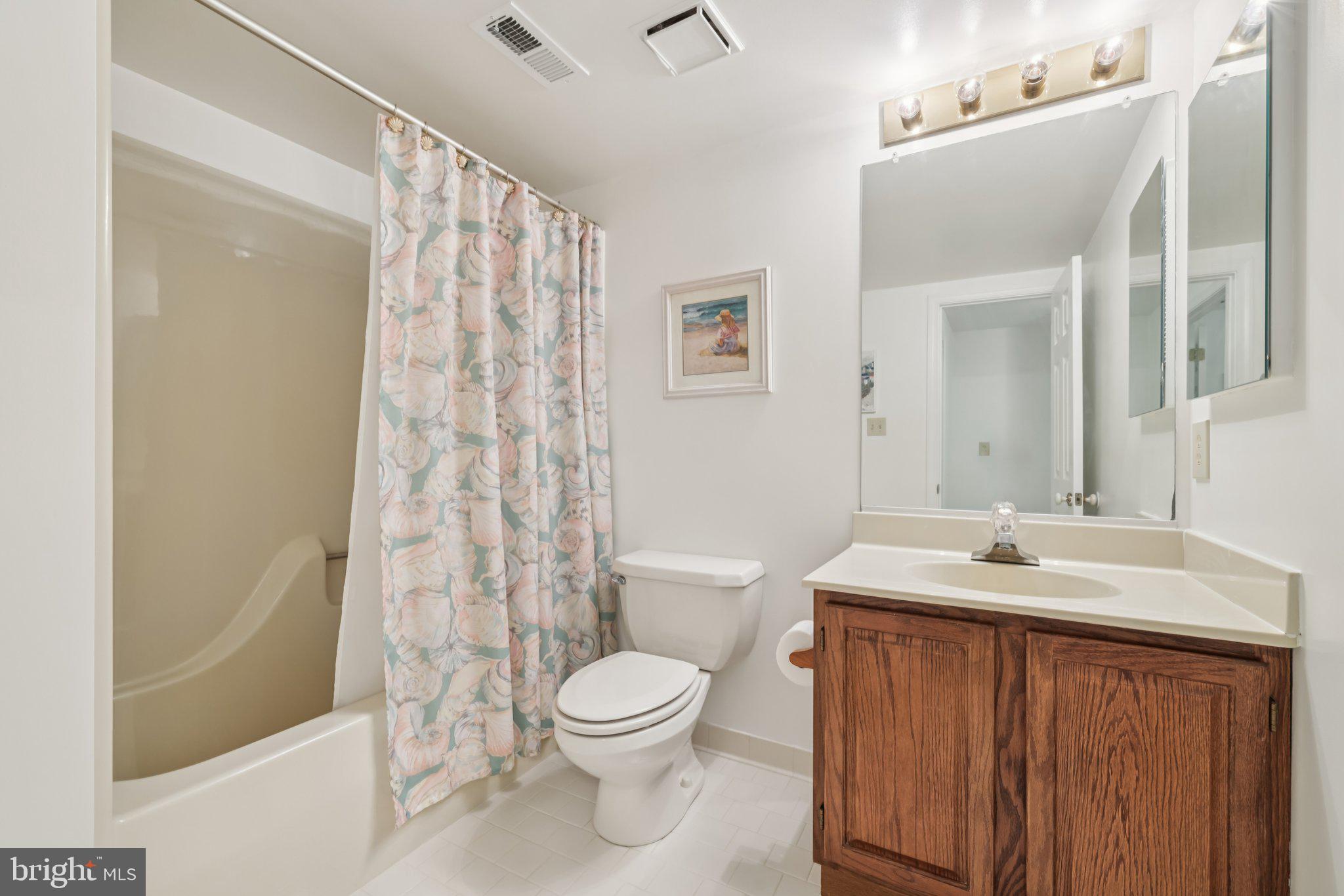 BRIDGEWATER - Residential