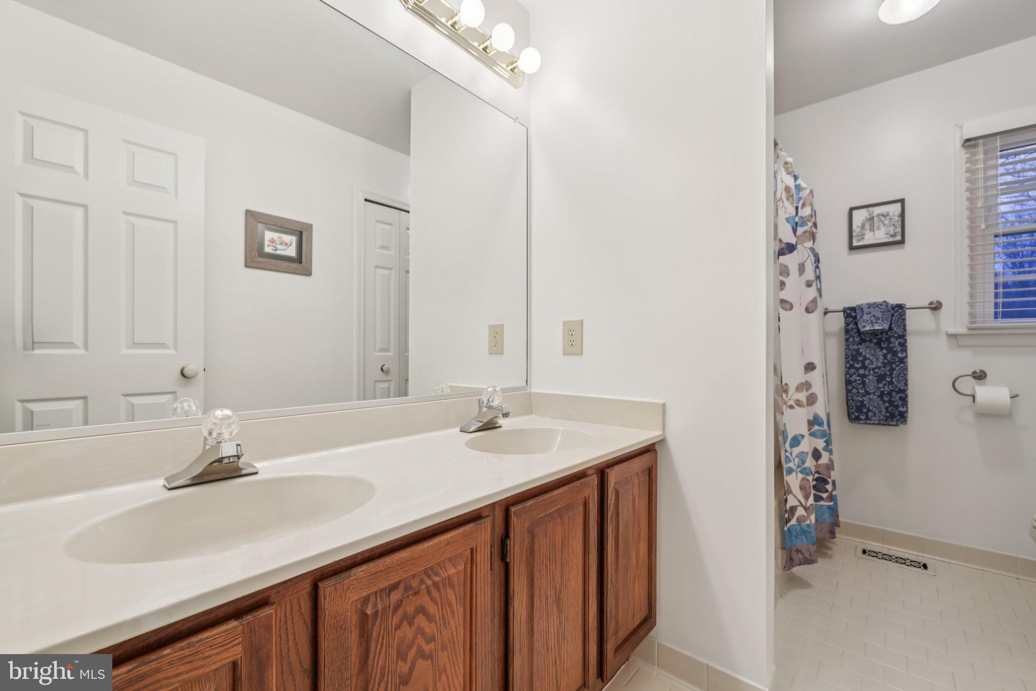 BRIDGEWATER - Residential