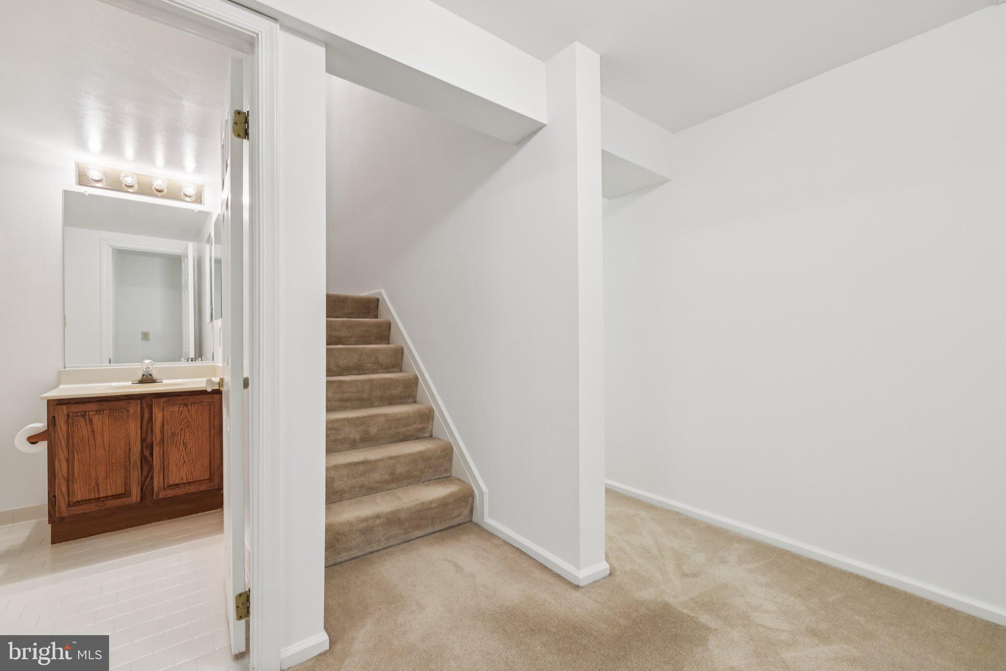 BRIDGEWATER - Residential