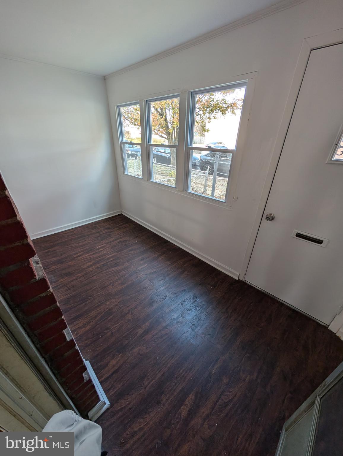 DUNDALK - Residential Lease