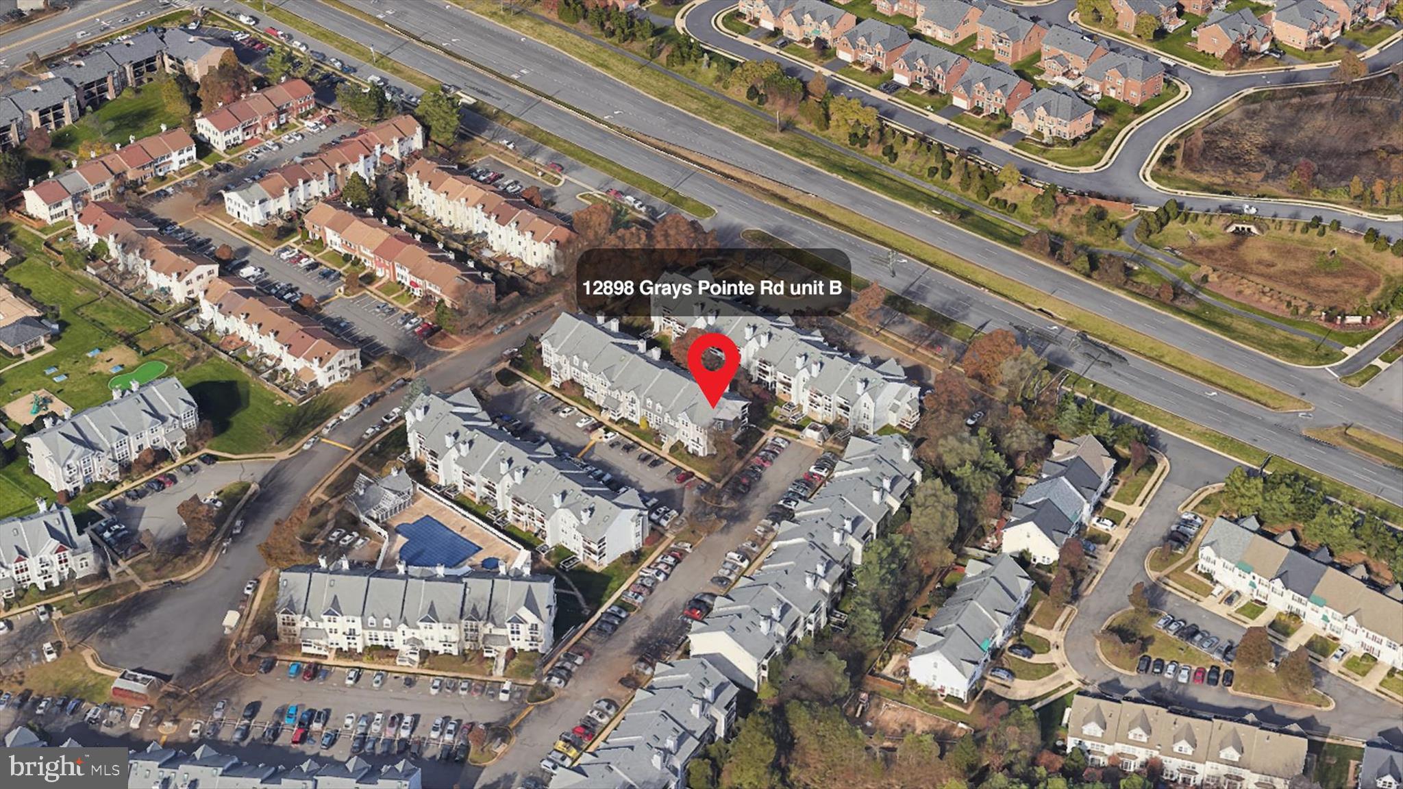 GRAYS POINTE - Residential