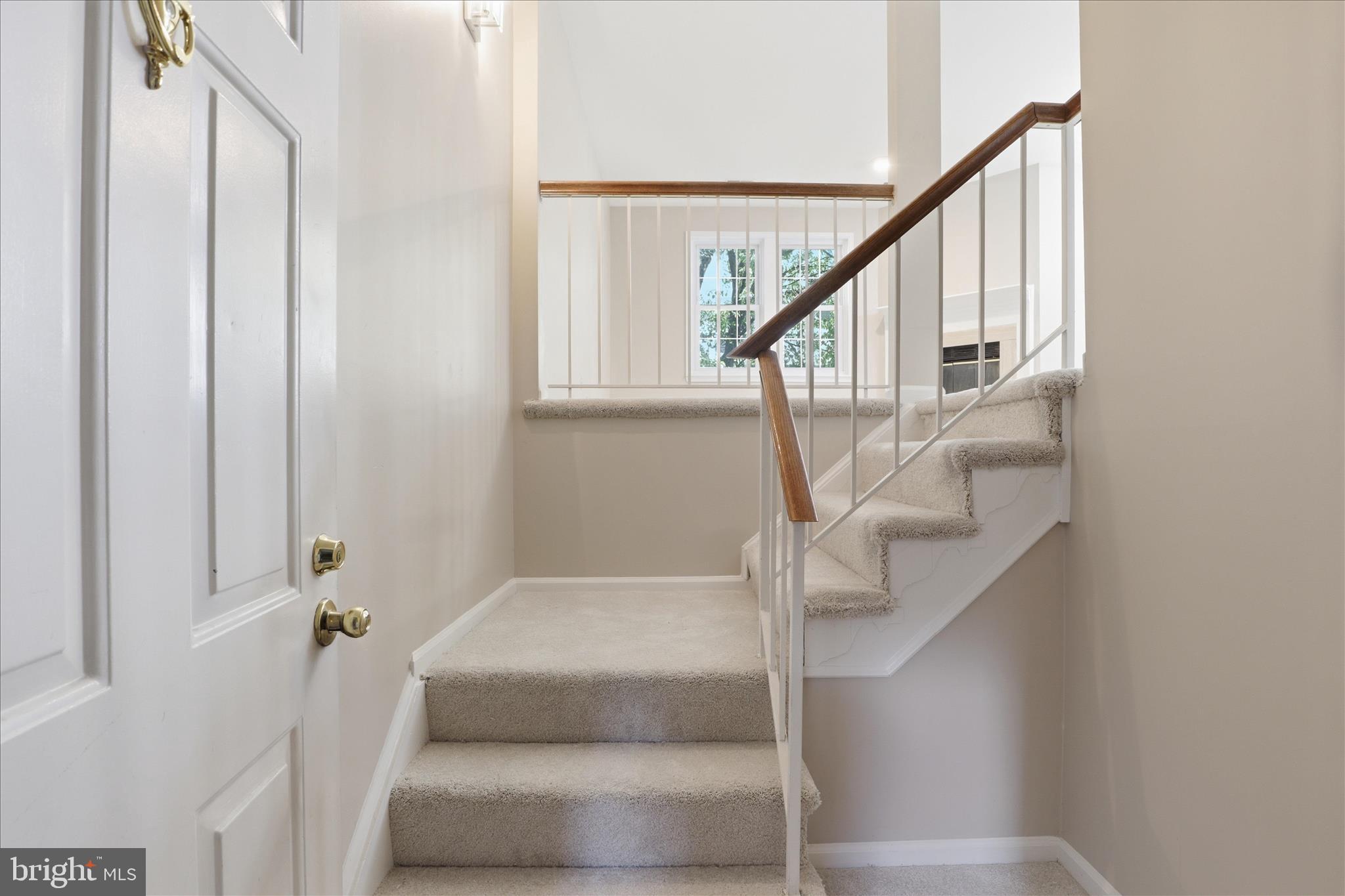 GRAYS POINTE - Residential