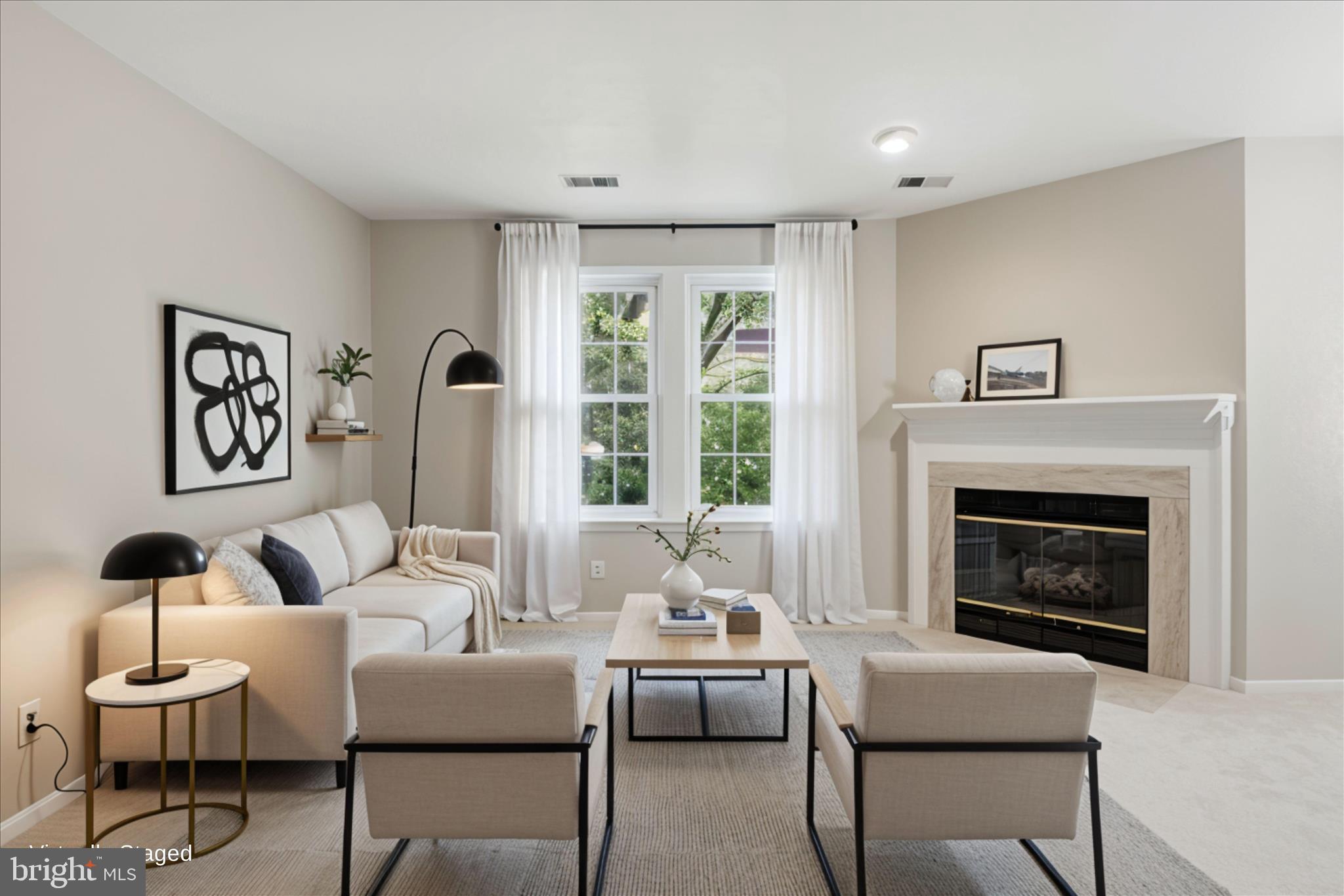 GRAYS POINTE - Residential