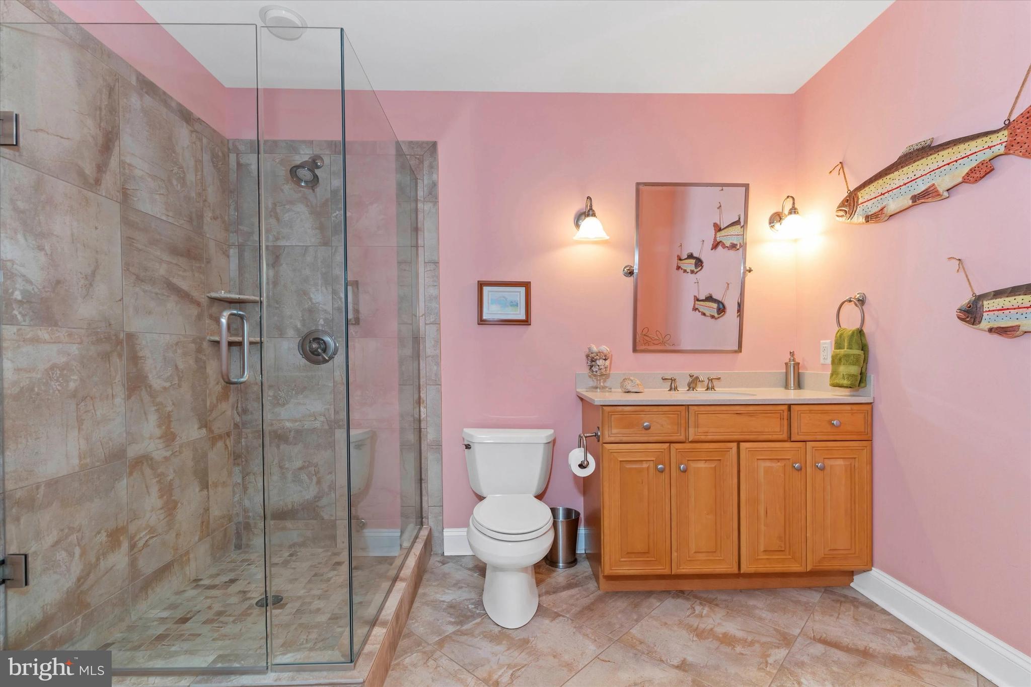 COUNTRY WALK - Residential