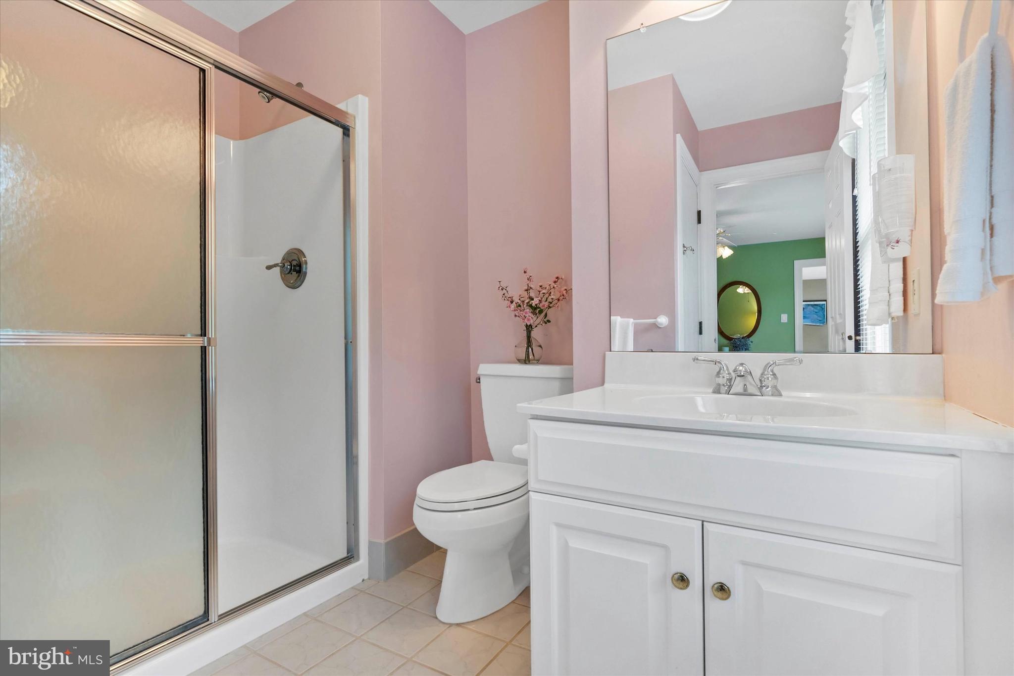 COUNTRY WALK - Residential