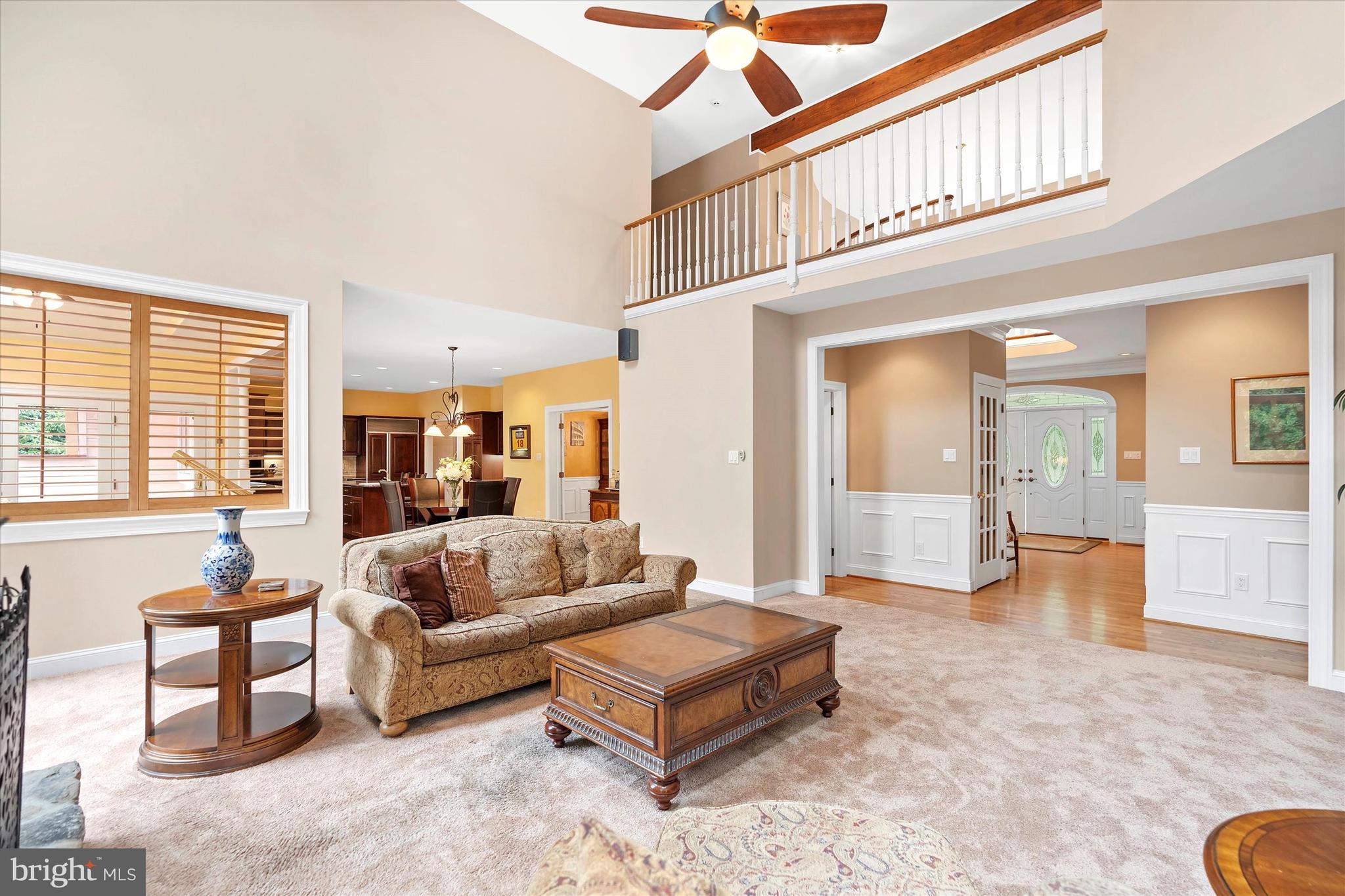 COUNTRY WALK - Residential