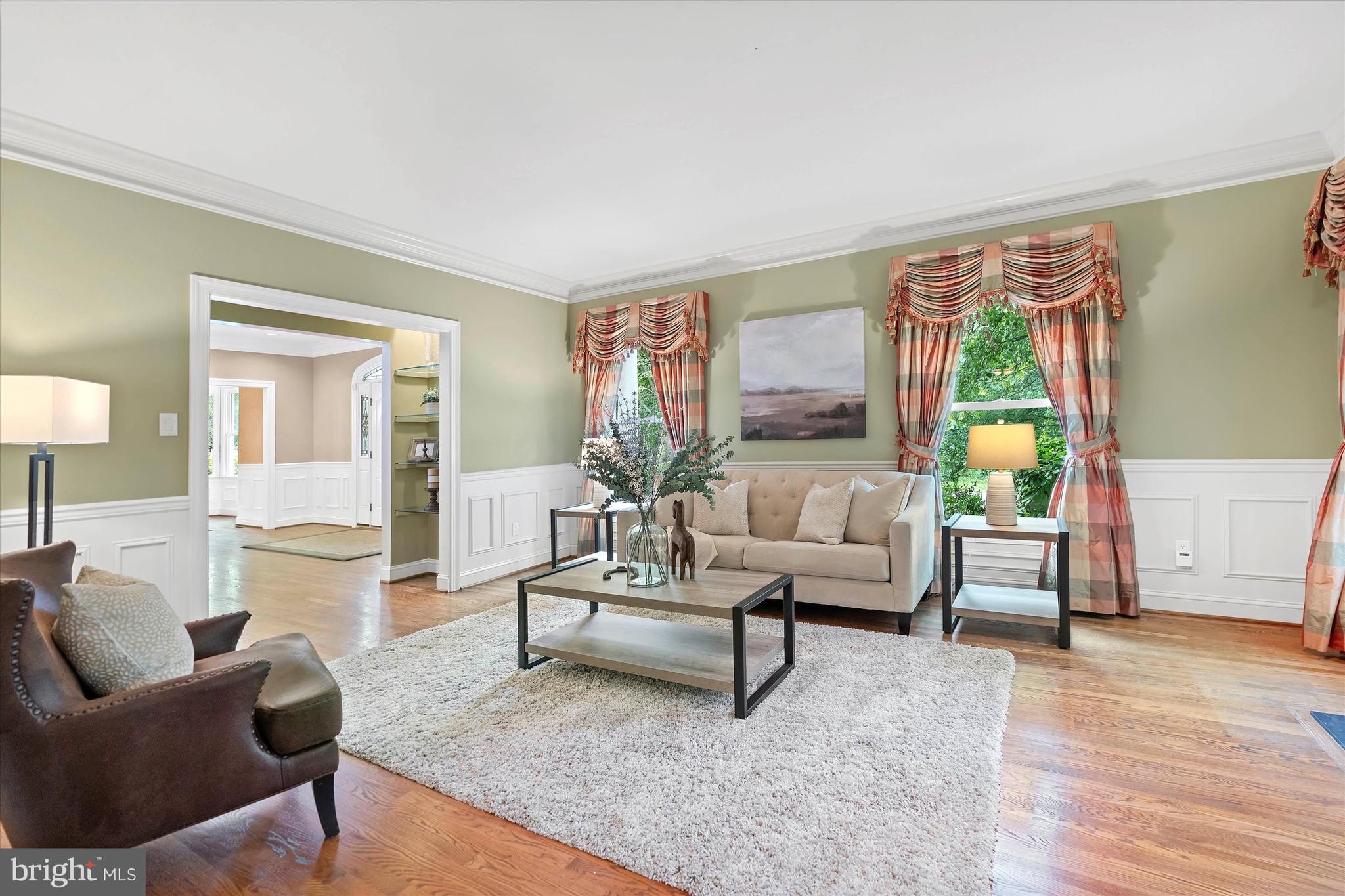 COUNTRY WALK - Residential