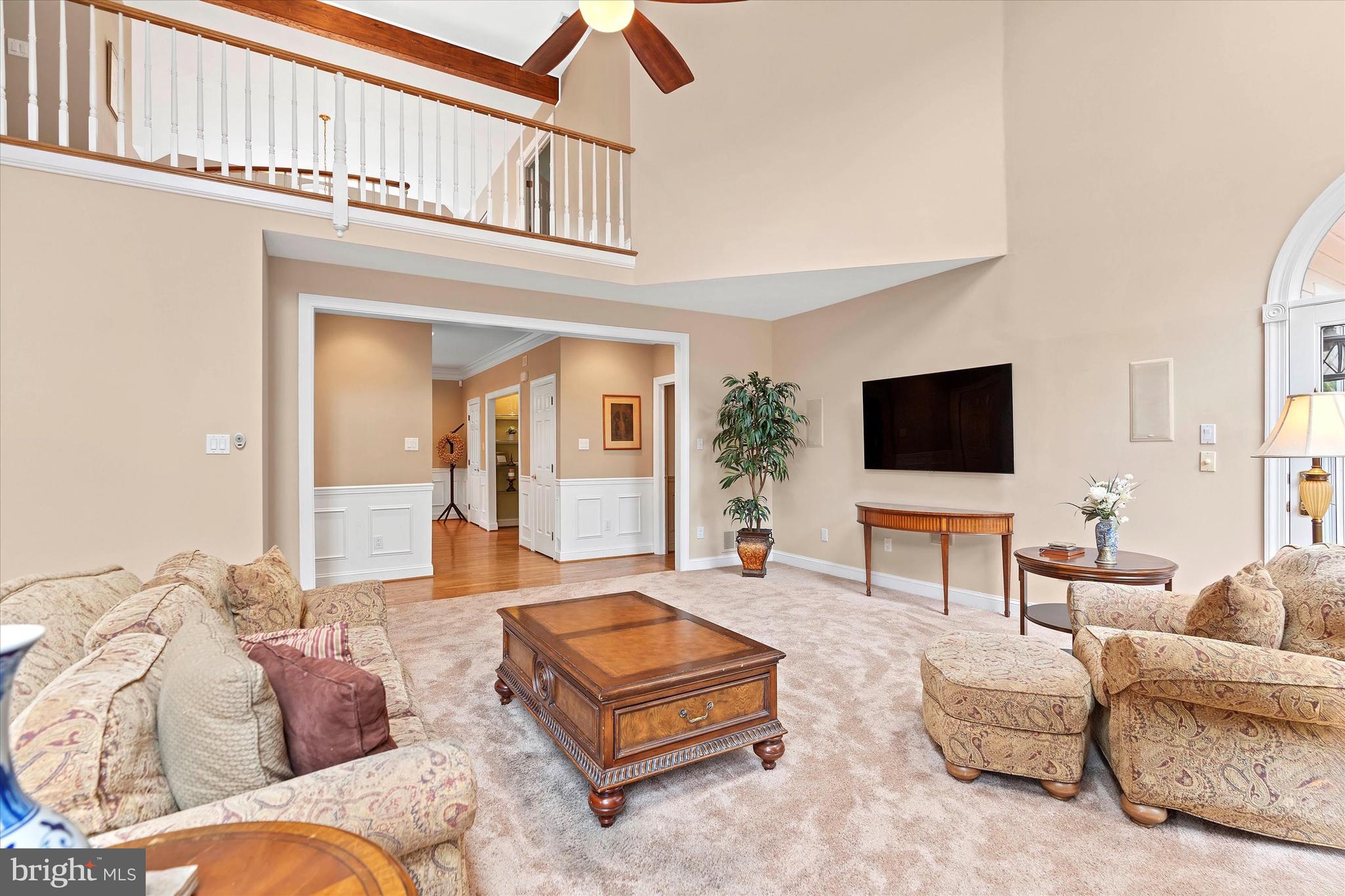 COUNTRY WALK - Residential