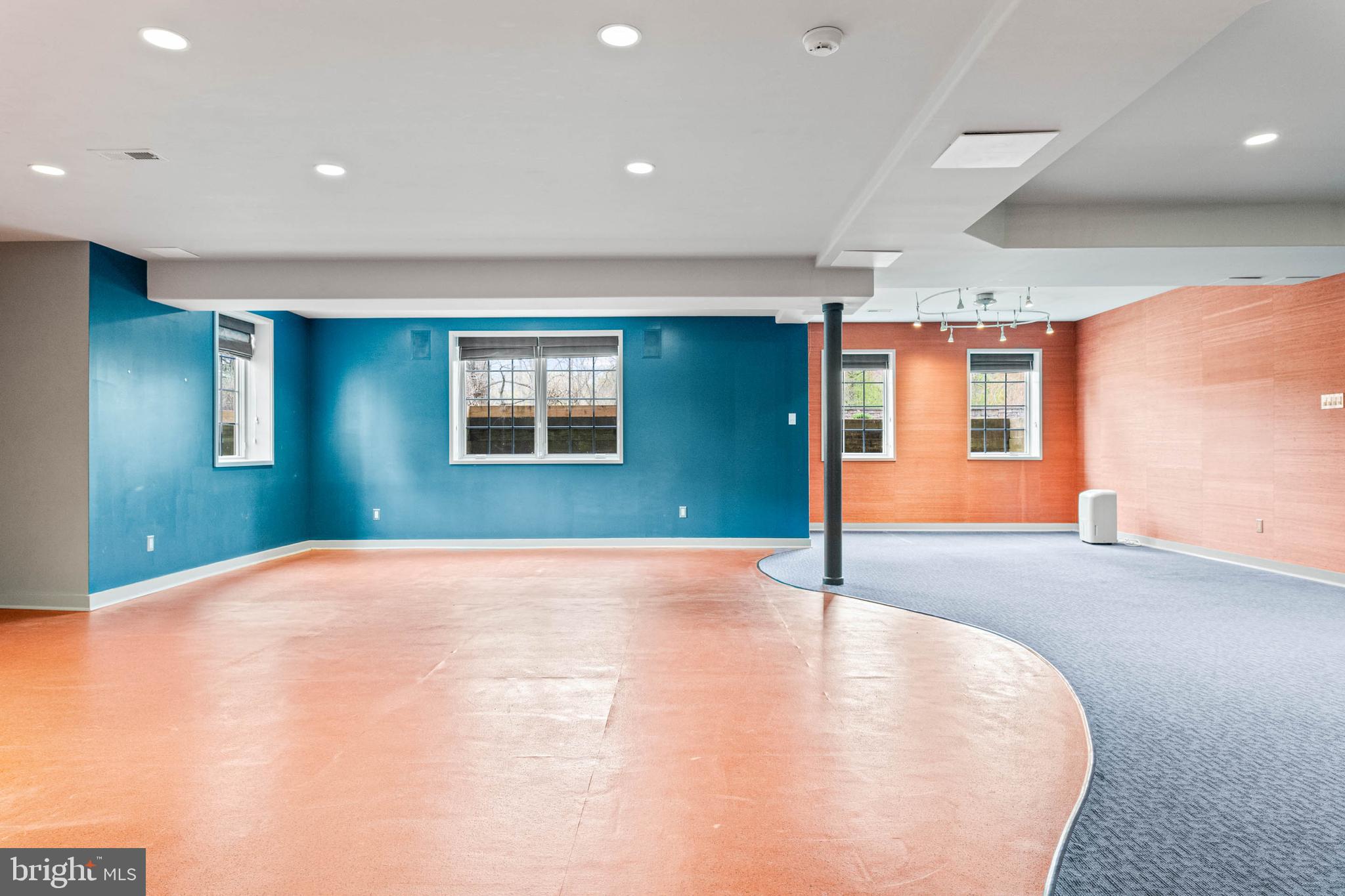 LEOPARD LAKES - Residential