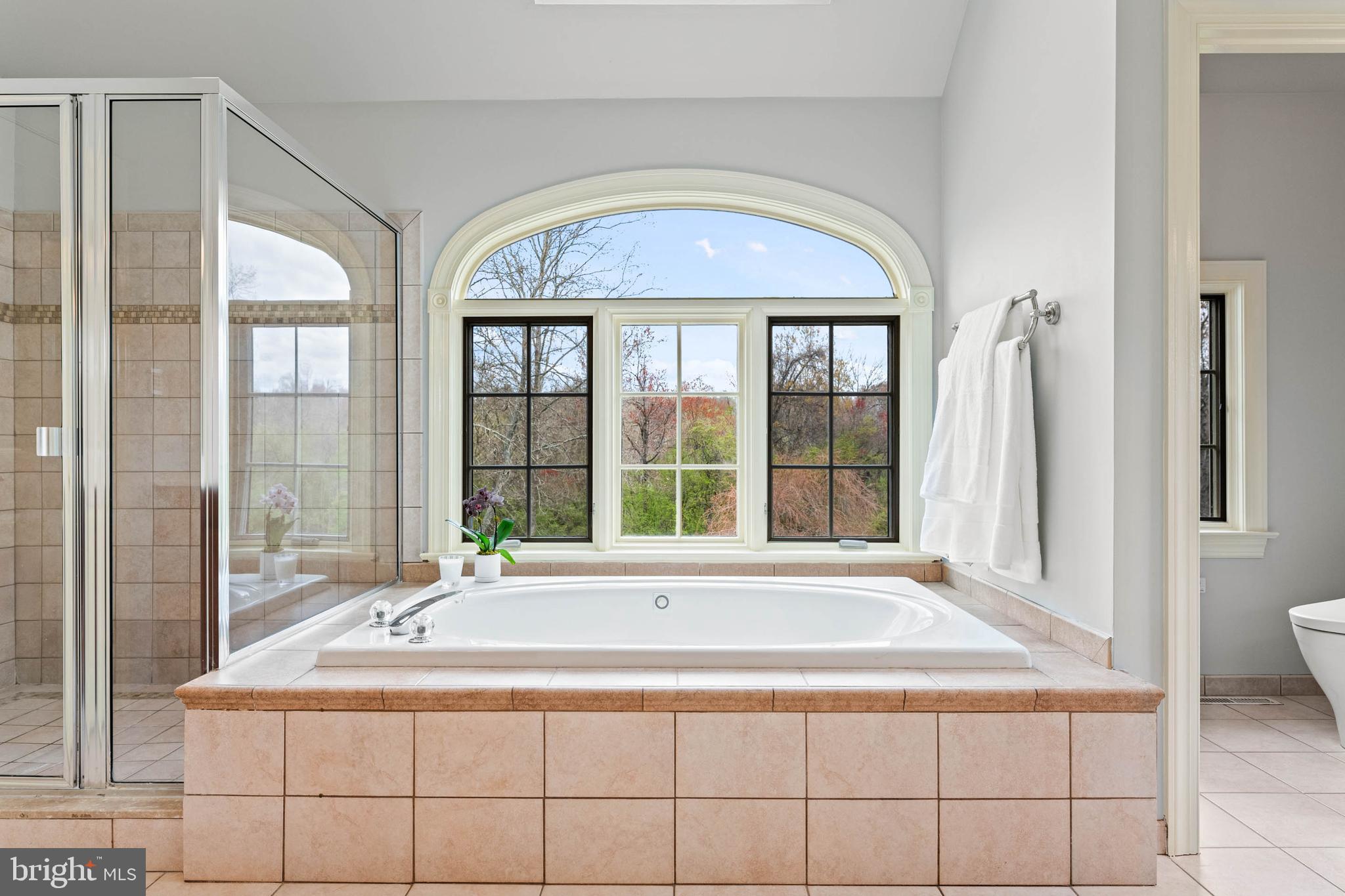 LEOPARD LAKES - Residential