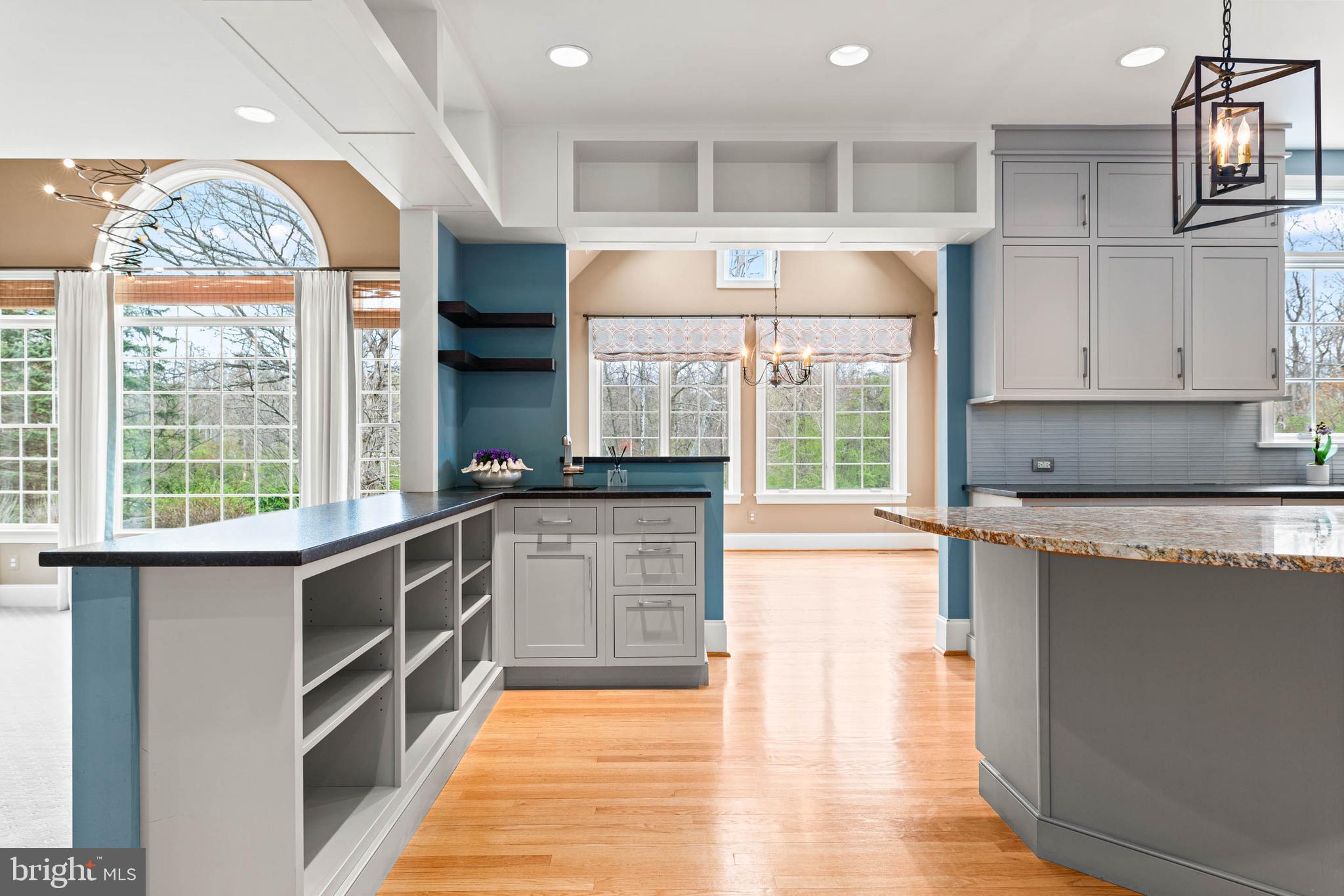 LEOPARD LAKES - Residential