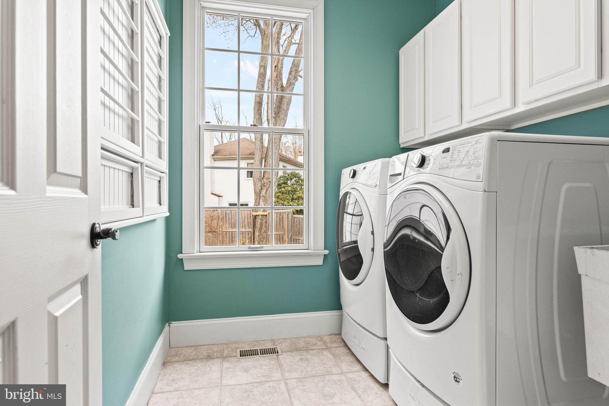 LEOPARD LAKES - Residential