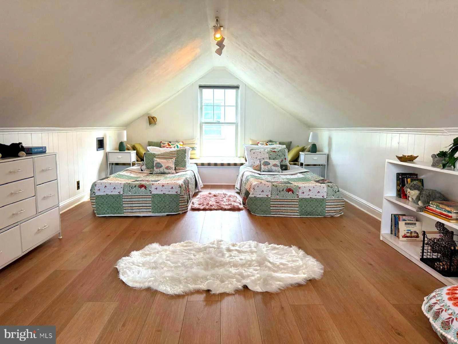 Princeton, New Jersey 08540, United States, 3 Bedrooms Bedrooms, ,3 BathroomsBathrooms,Residential,Active,140326