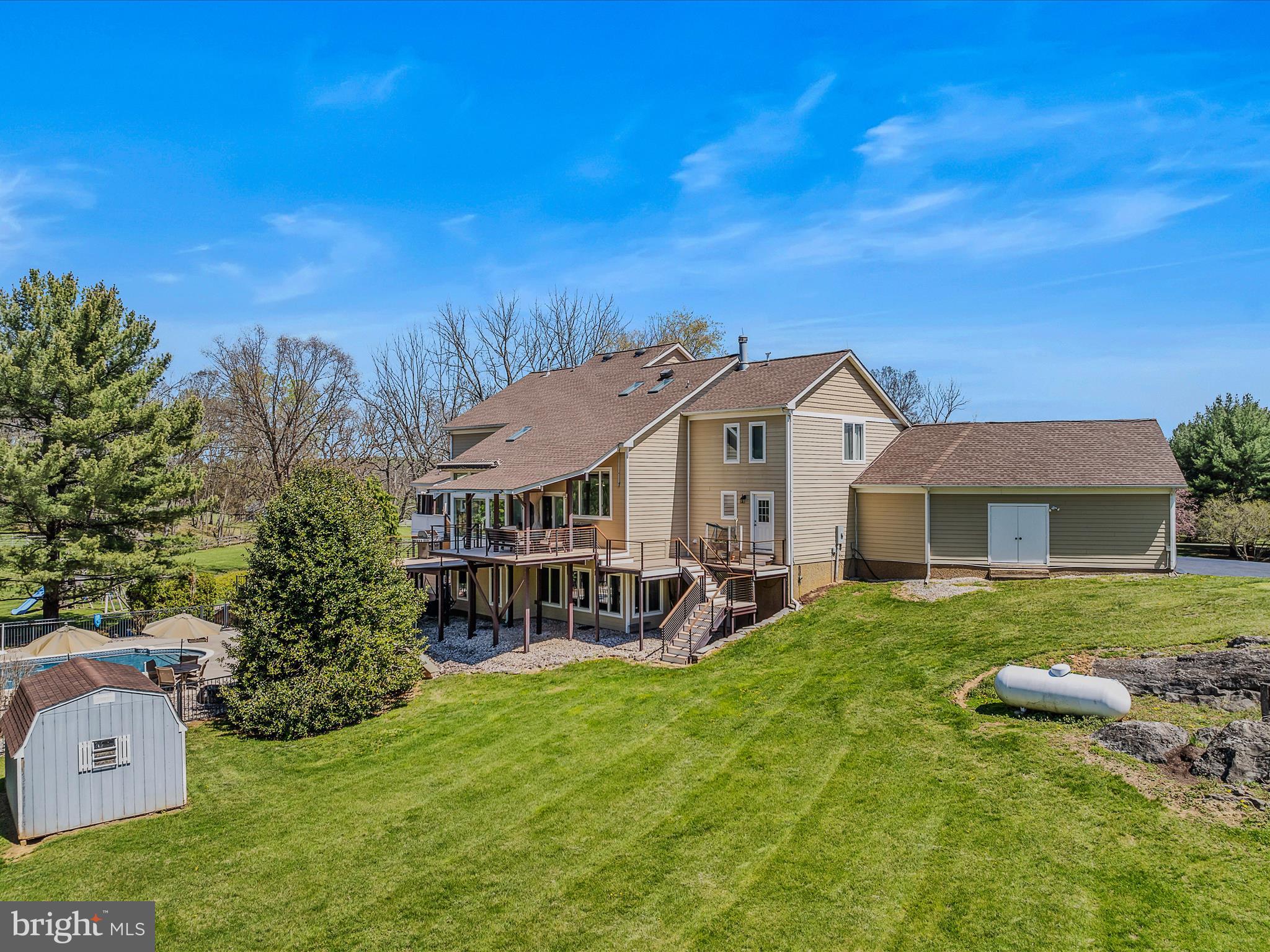 WEST BLAKELEY - Residential