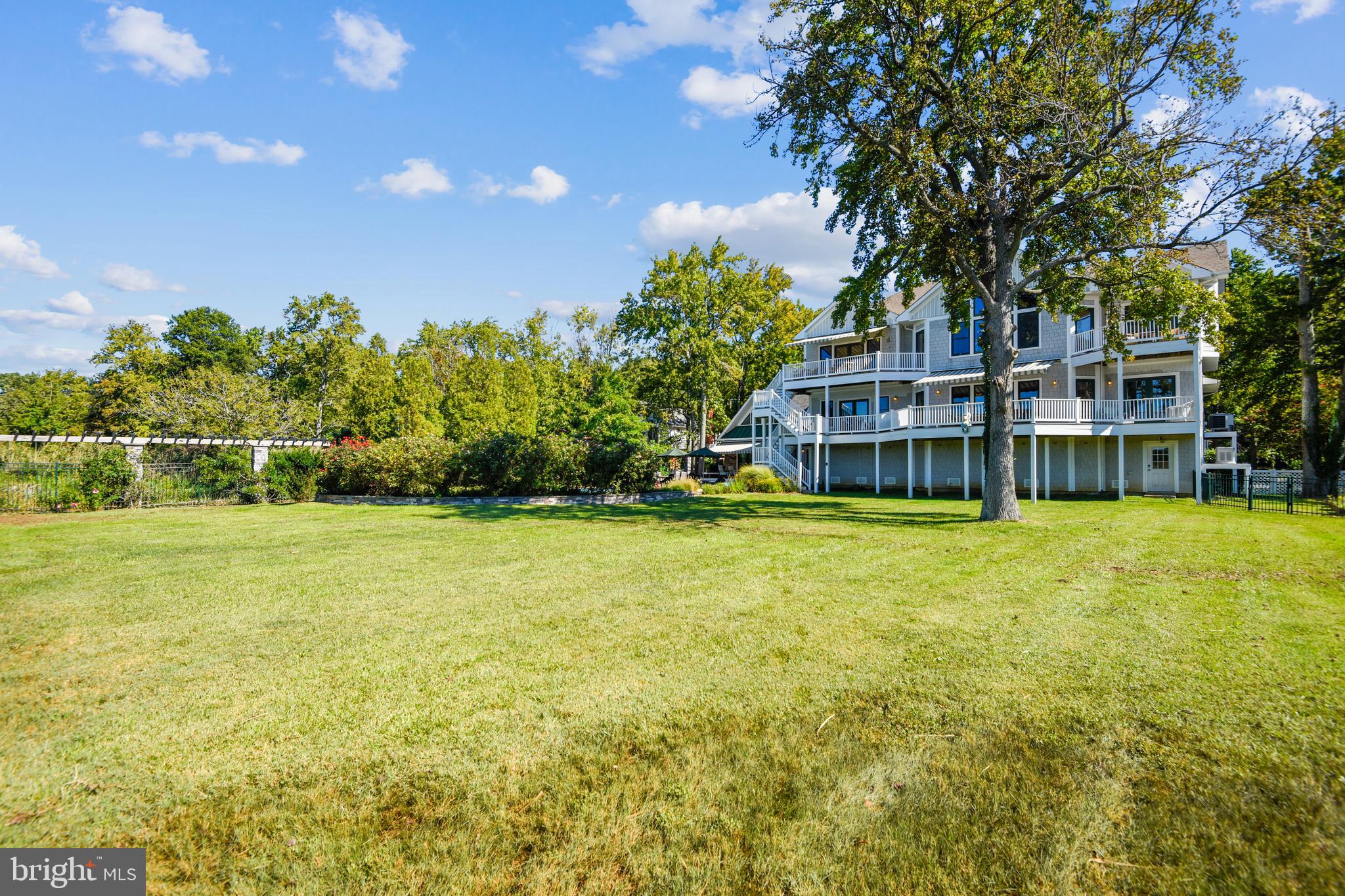 ARUNDEL ON THE BAY - Residential Lease