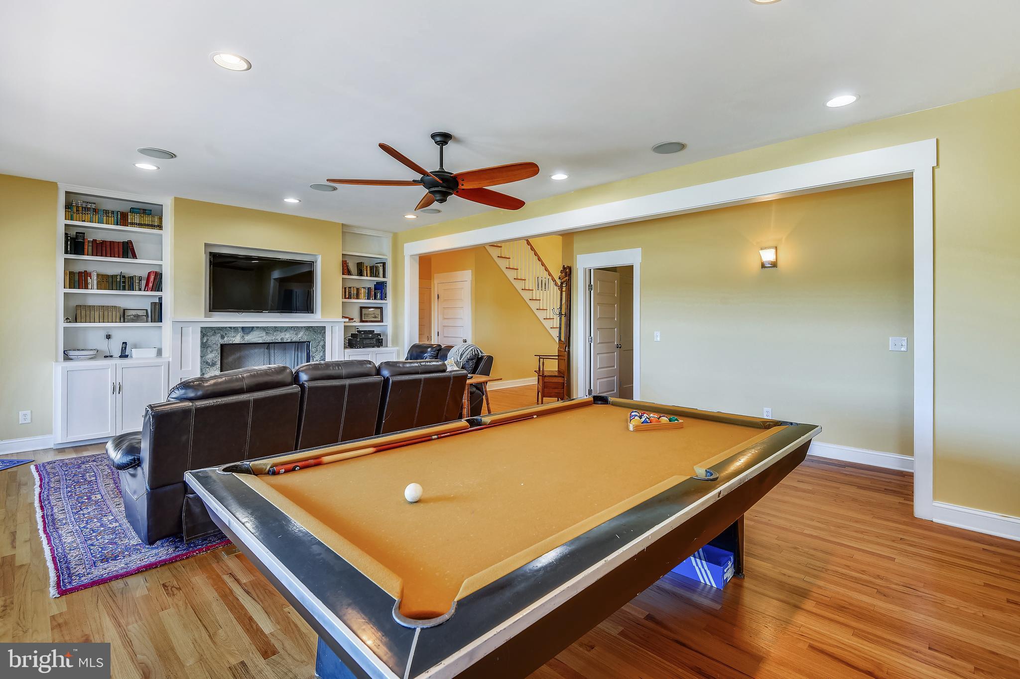 ARUNDEL ON THE BAY - Residential Lease