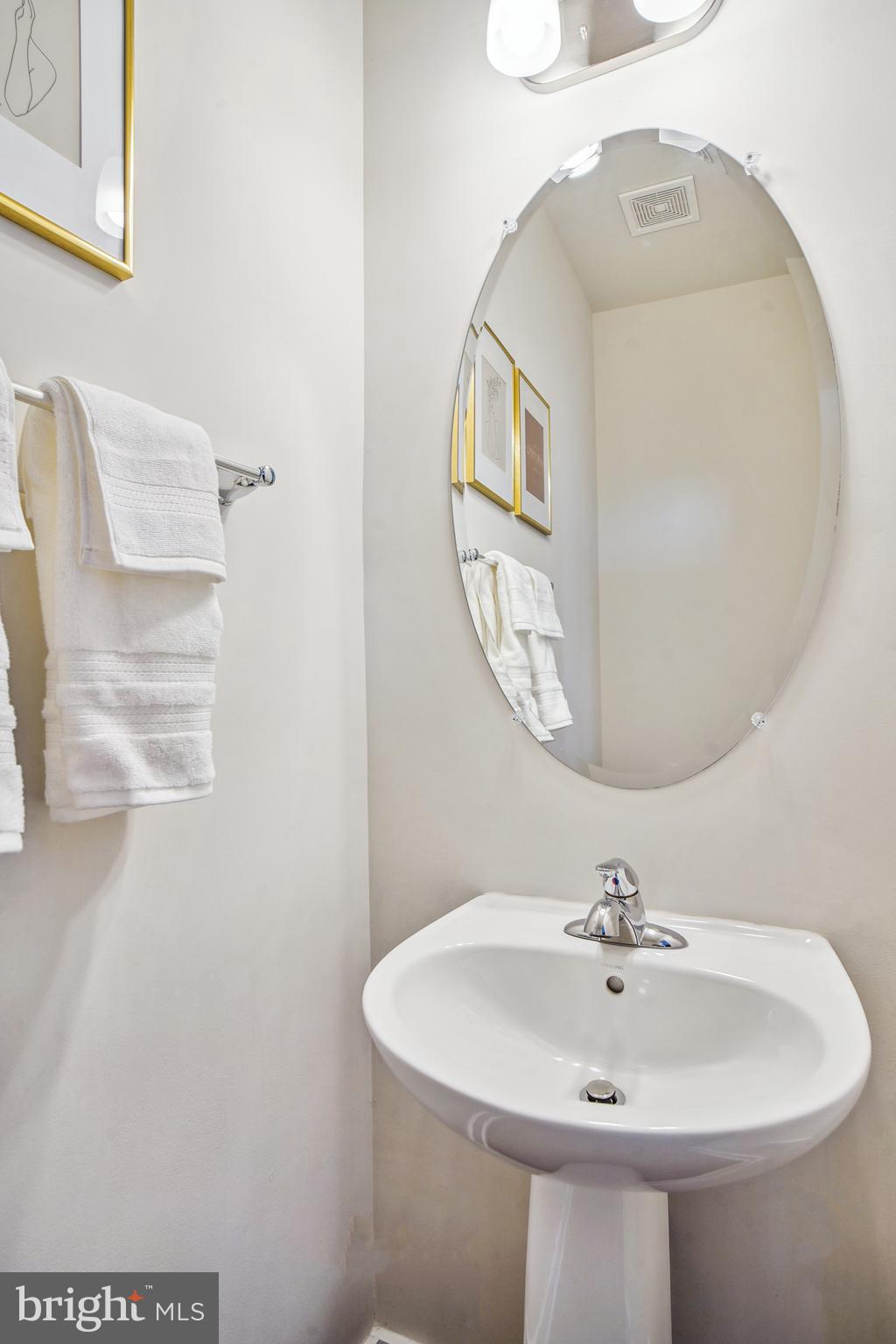 TUSCARORA CREEK - Residential