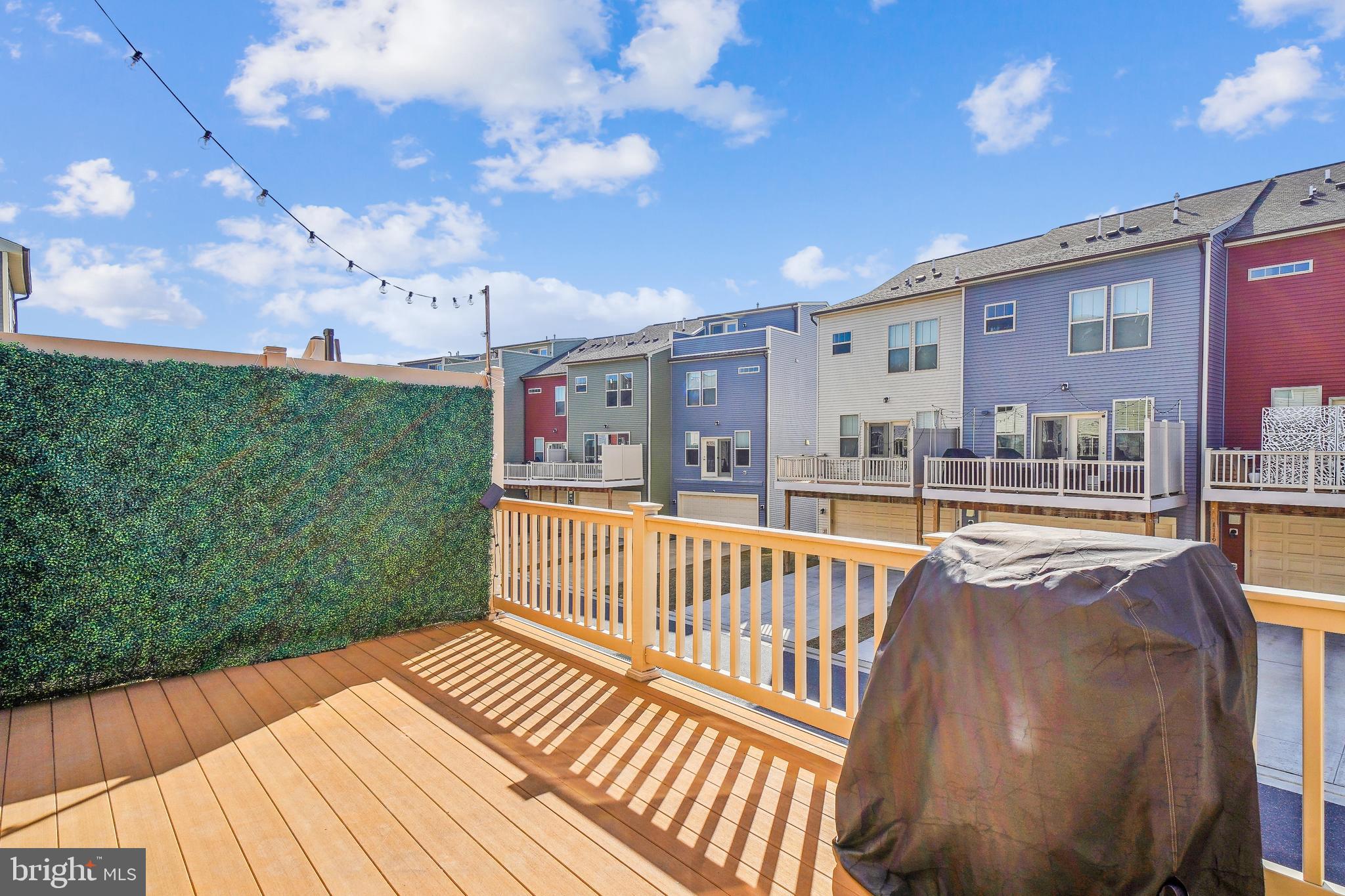 TUSCARORA CREEK - Residential