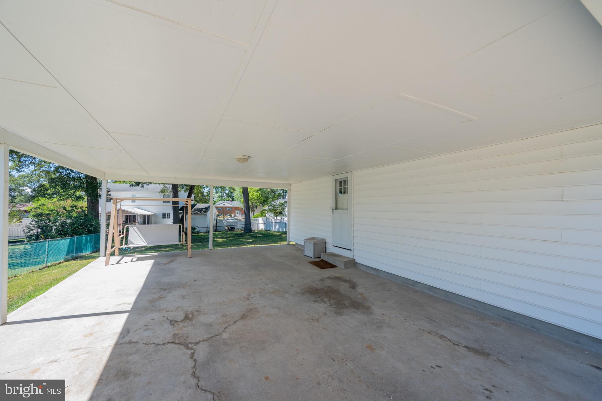 7960 PIPERS PATH