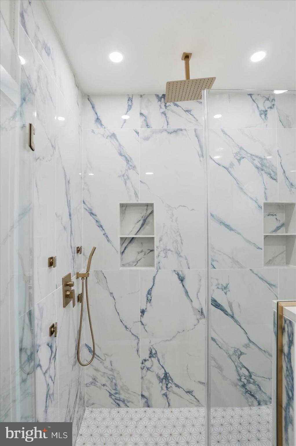 DENGLER HEIGHTS - Residential