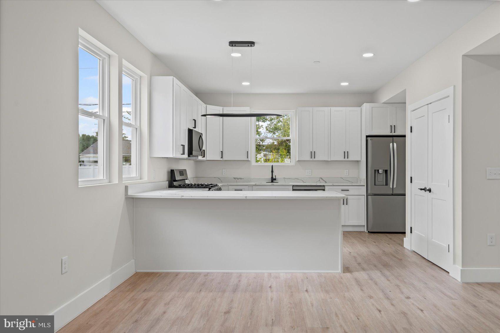 DENGLER HEIGHTS - Residential
