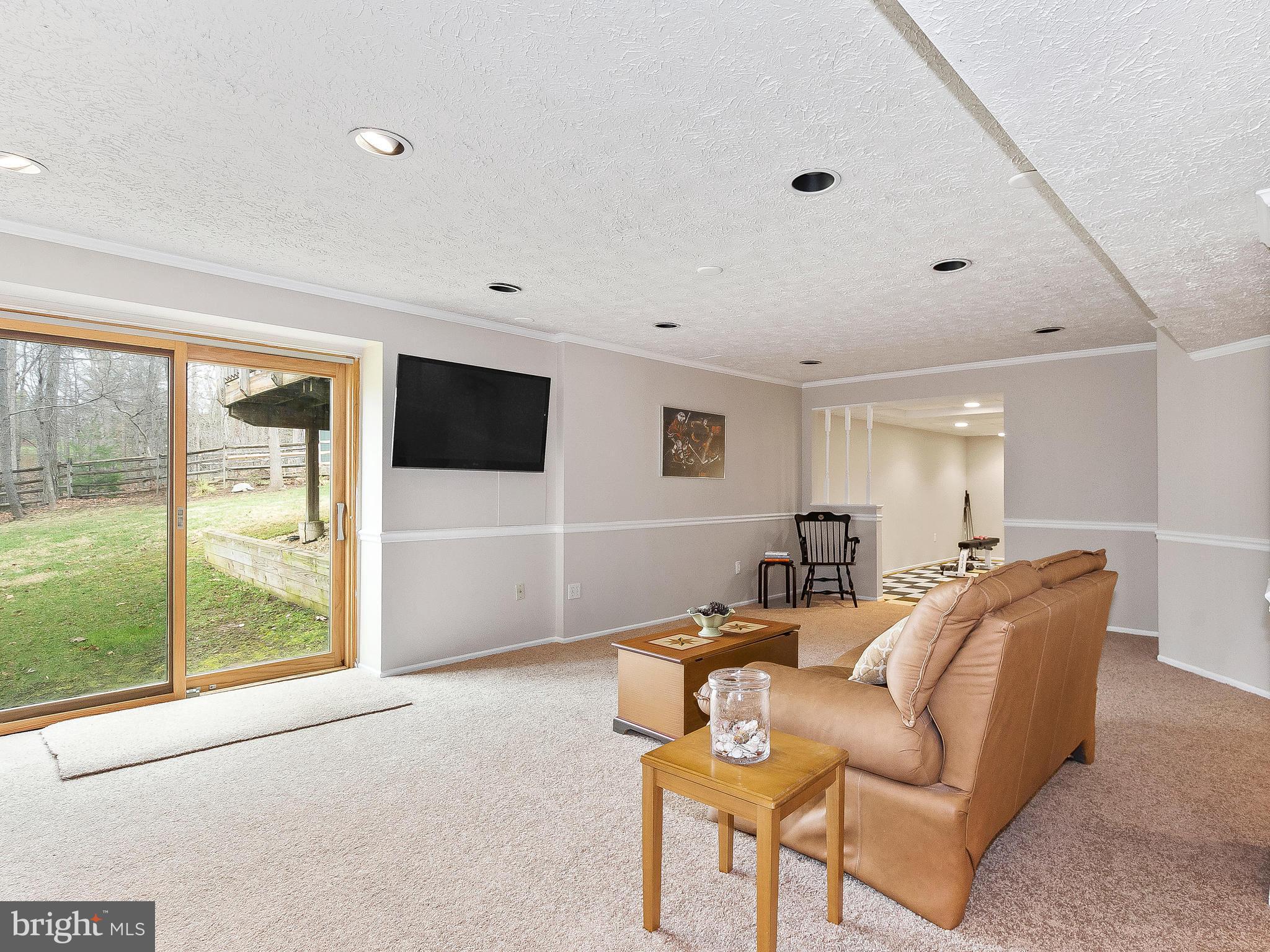 MILLS FARM - Residential