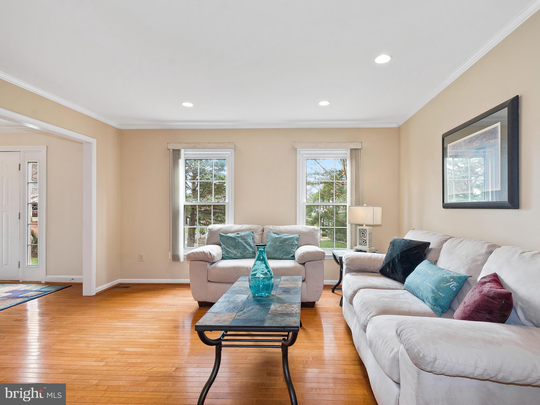 MILLS FARM - Residential