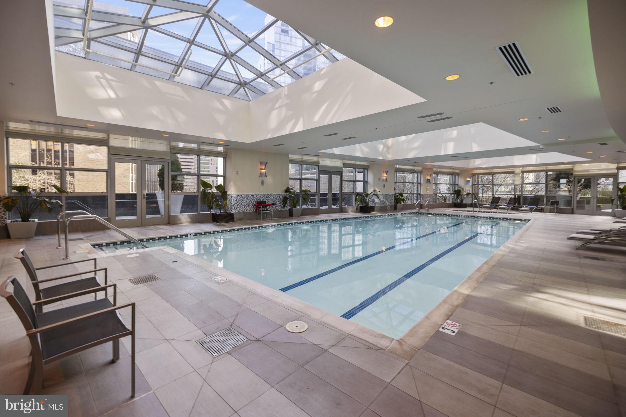 ROSSLYN - Residential