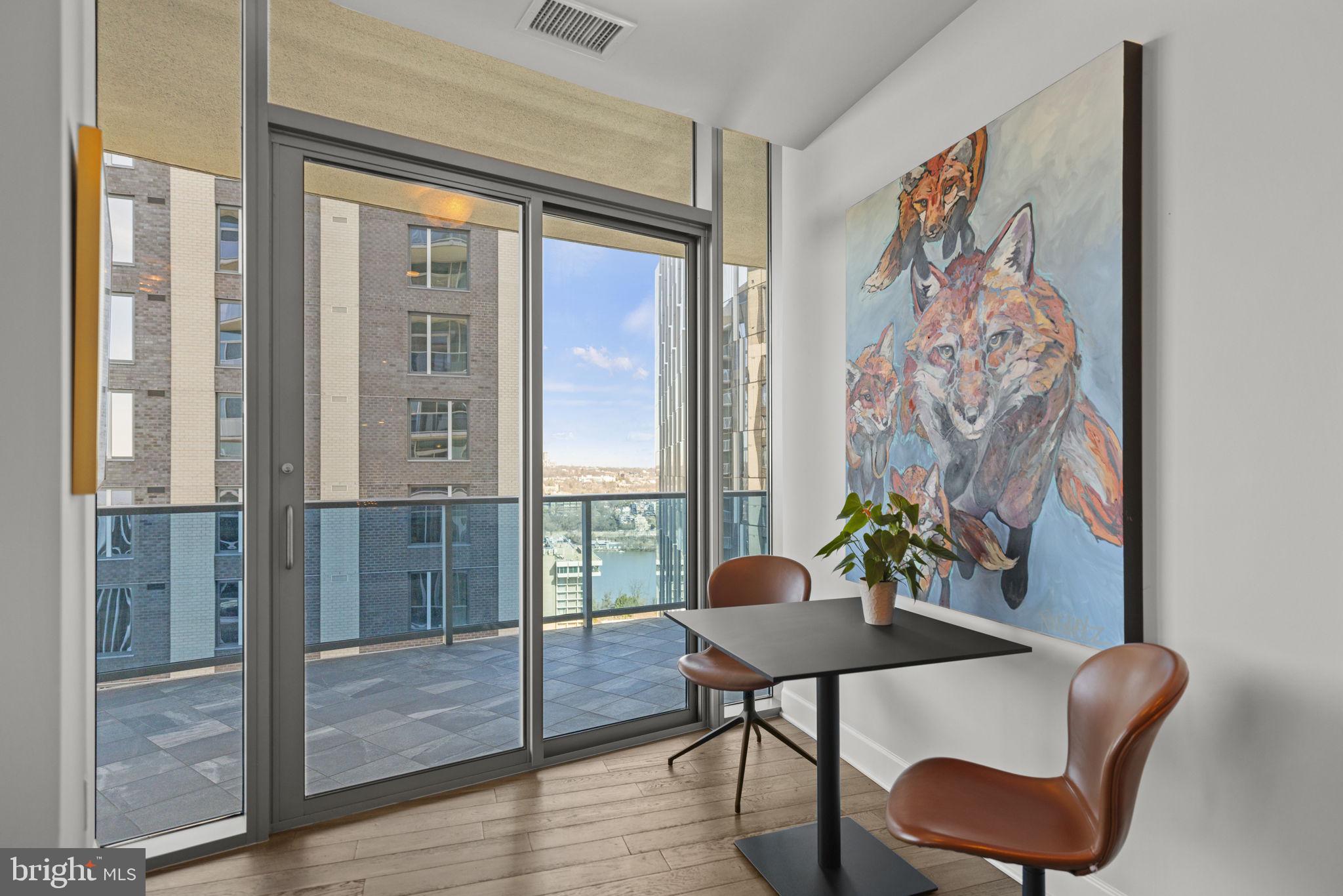 ROSSLYN - Residential