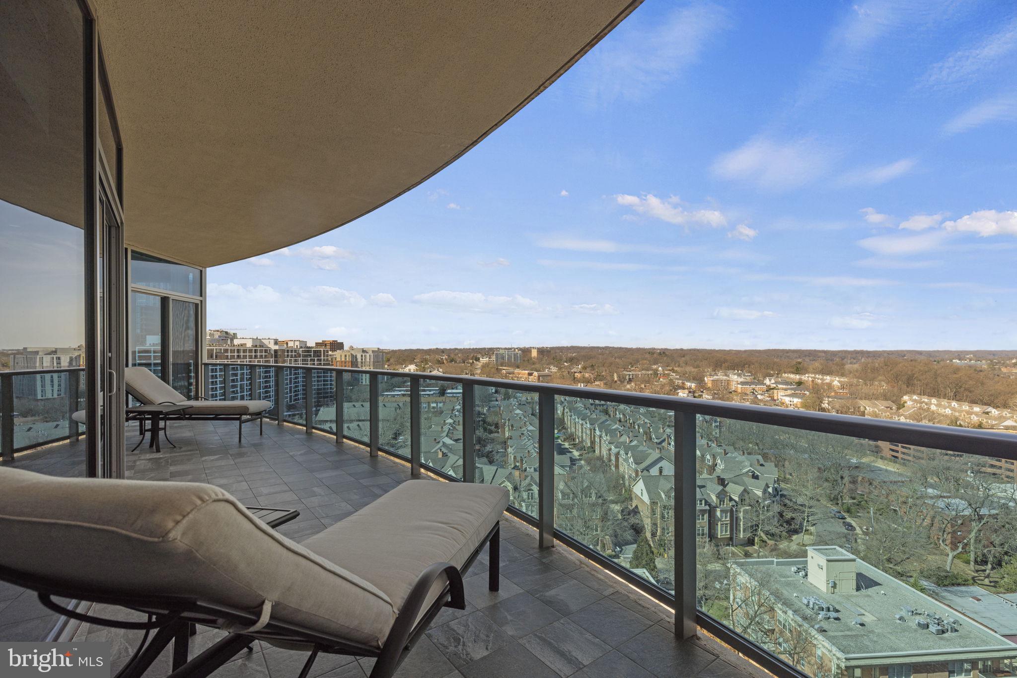 ROSSLYN - Residential