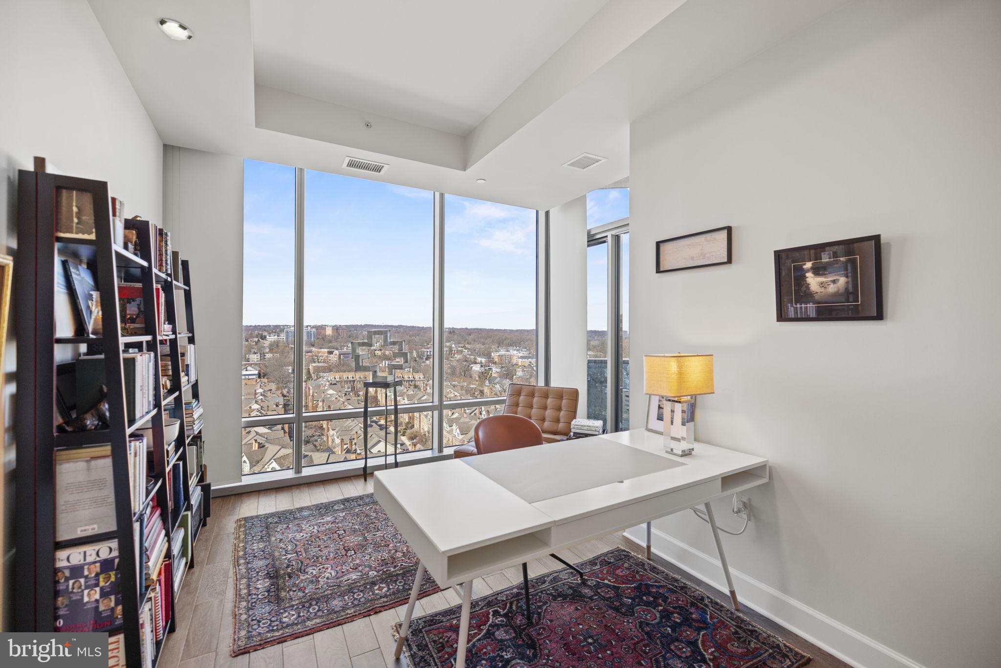 ROSSLYN - Residential