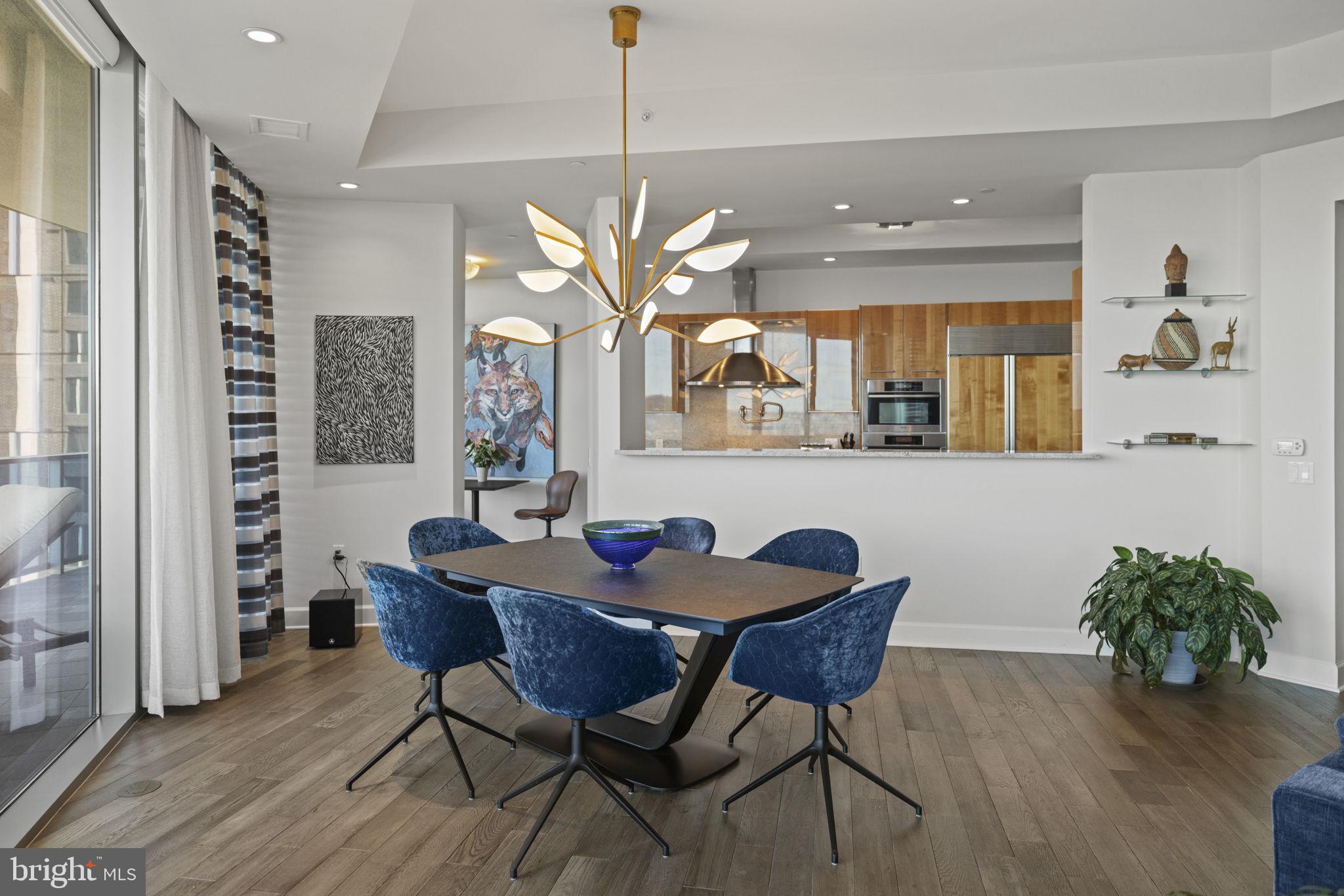 ROSSLYN - Residential