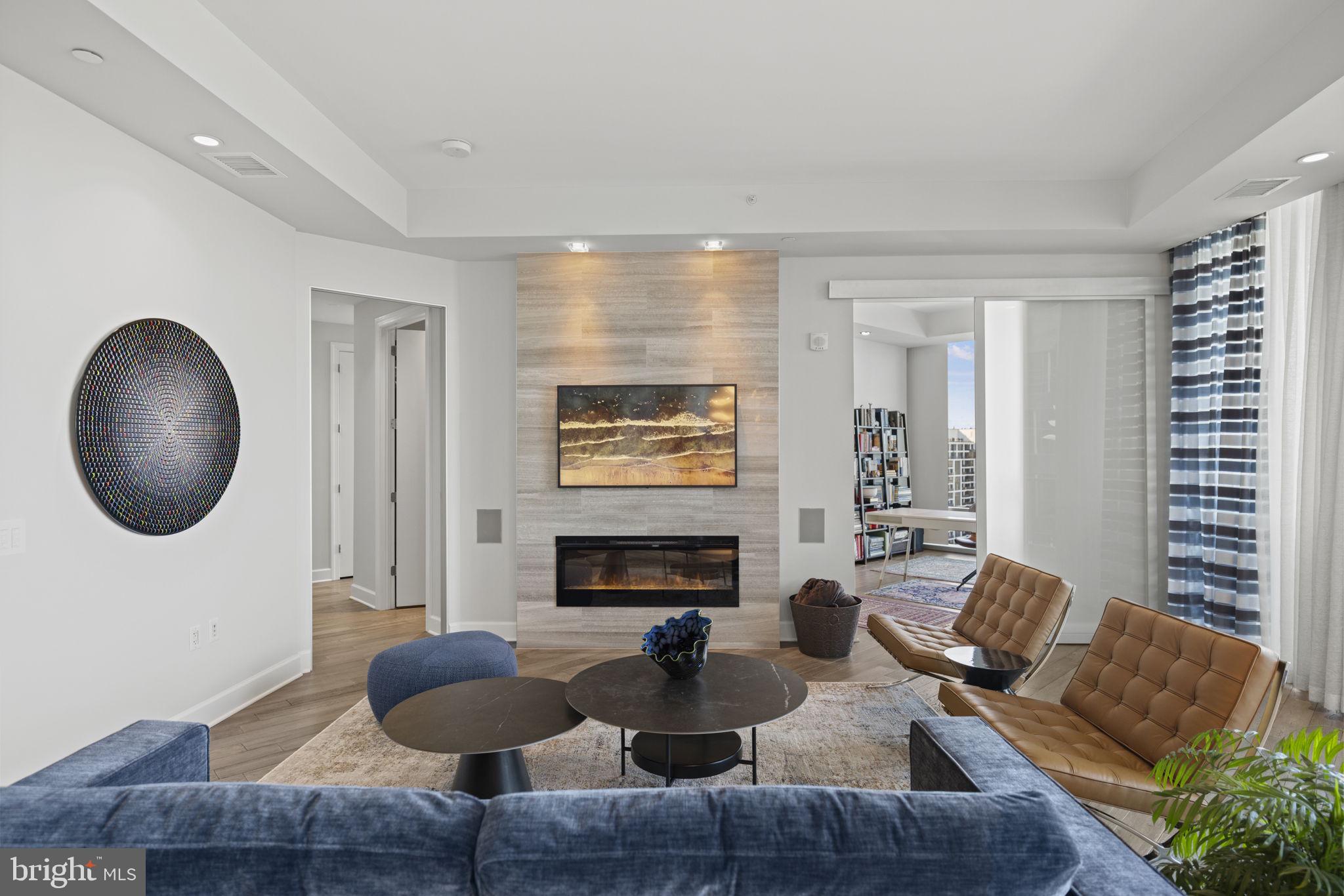 ROSSLYN - Residential