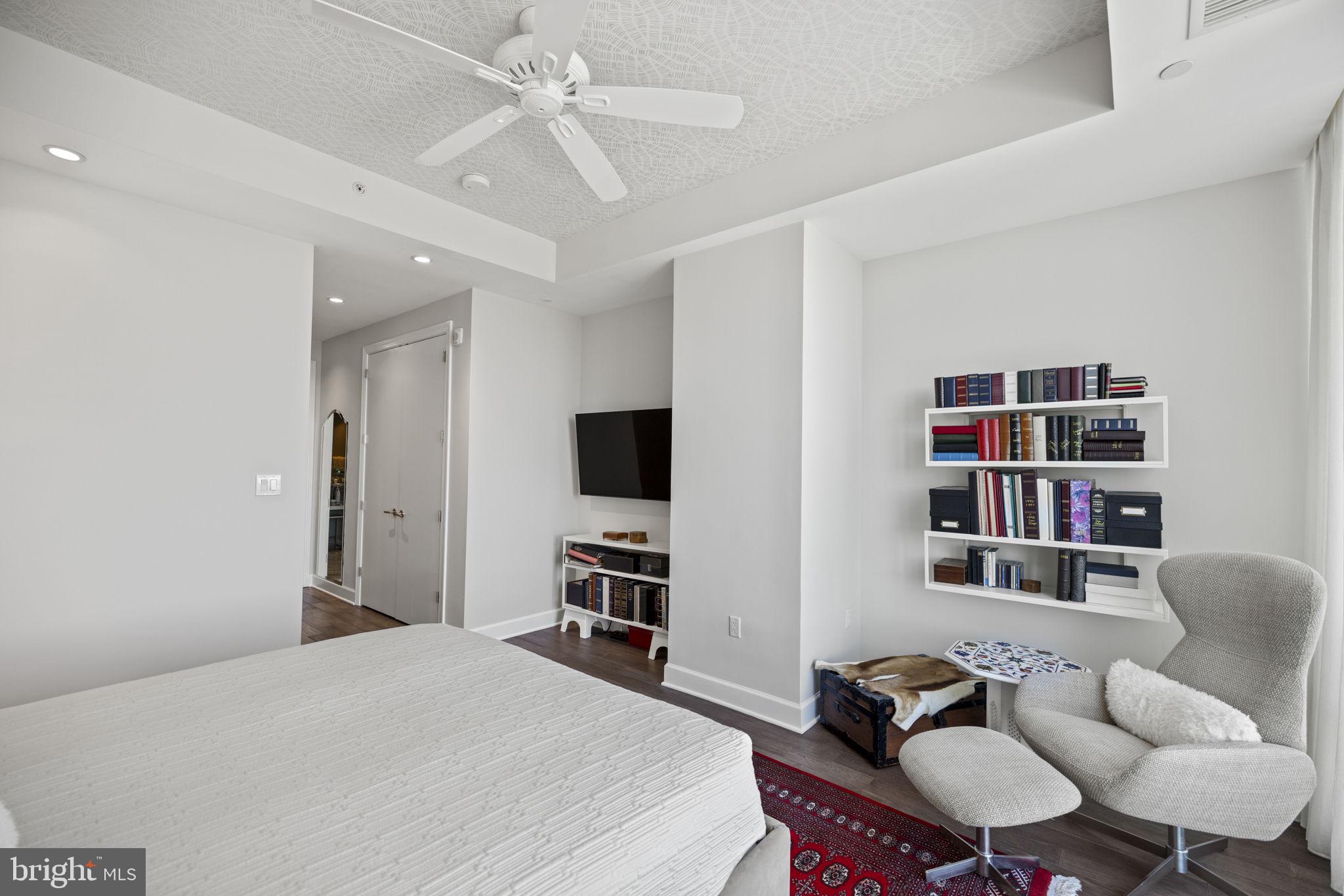 ROSSLYN - Residential