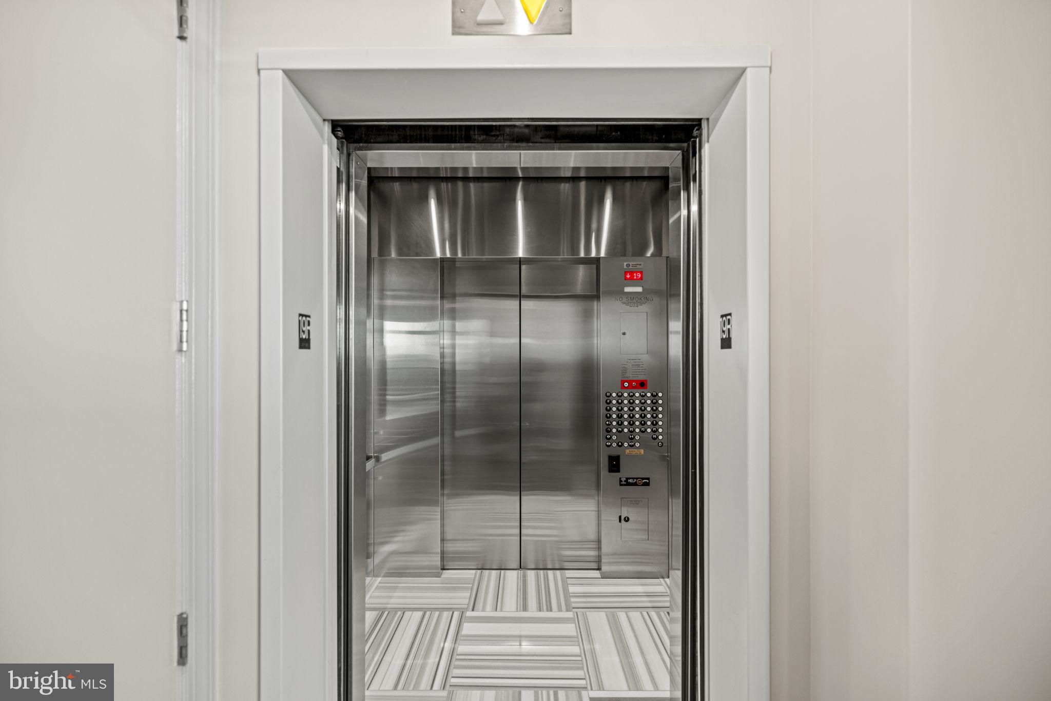 ROSSLYN - Residential