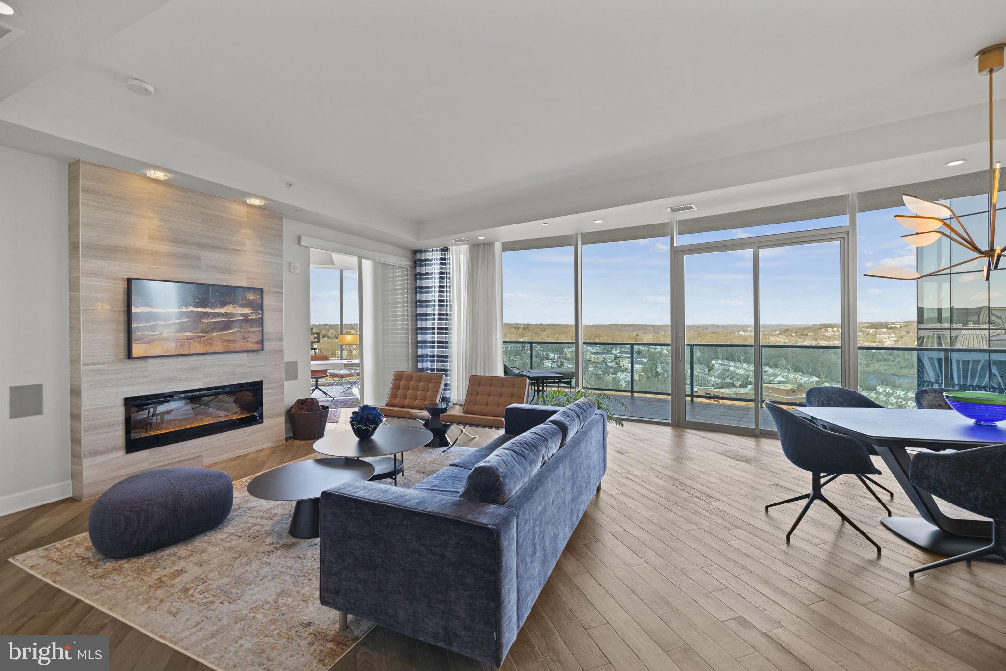 ROSSLYN - Residential