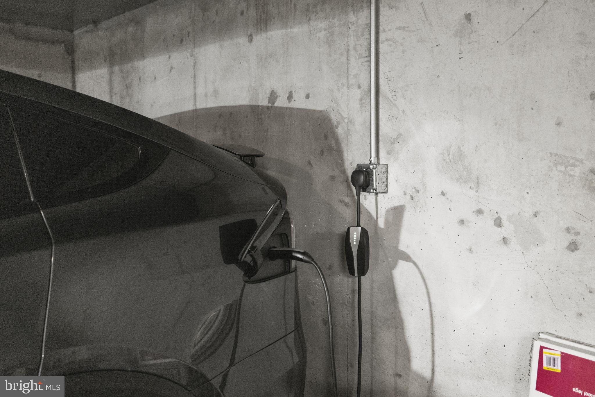 ROSSLYN - Residential