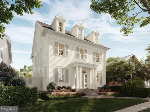 2604 36TH STREET NW WASHINGTON DC 20007