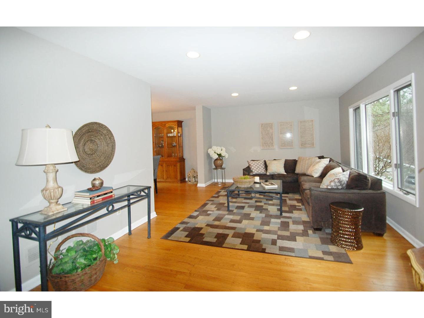 ITHAN MILLS - Residential