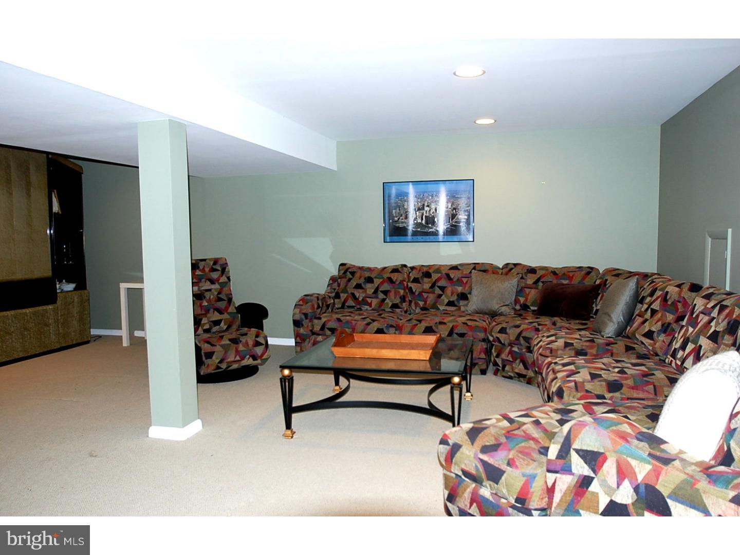 ITHAN MILLS - Residential