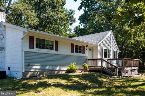 3203 N LAKESHORE DRIVE BROWNS MILLS NJ 08015