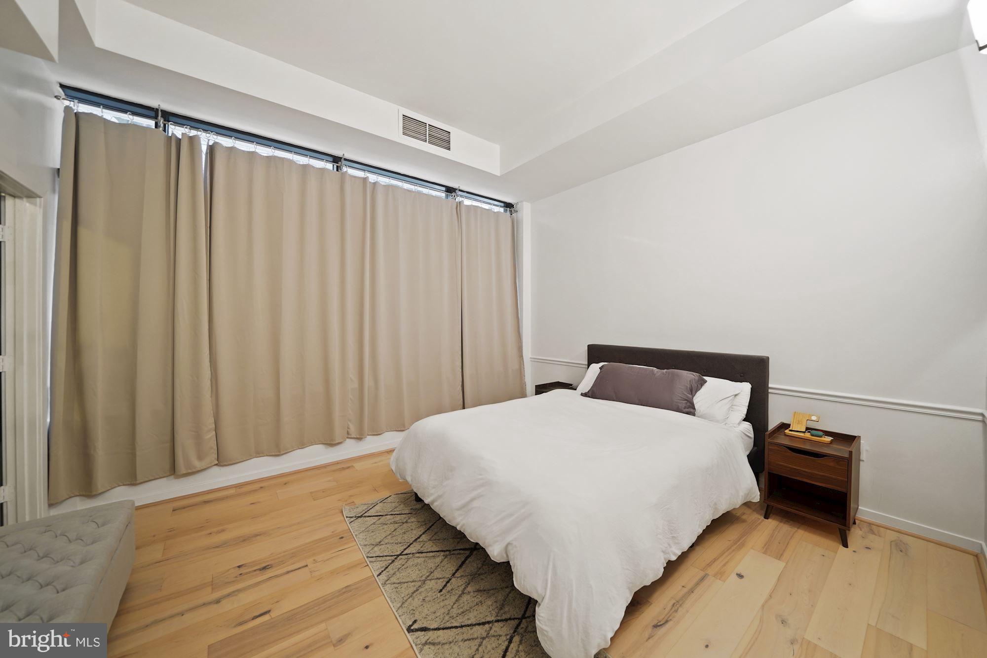 ATRIUM CONDO - Residential