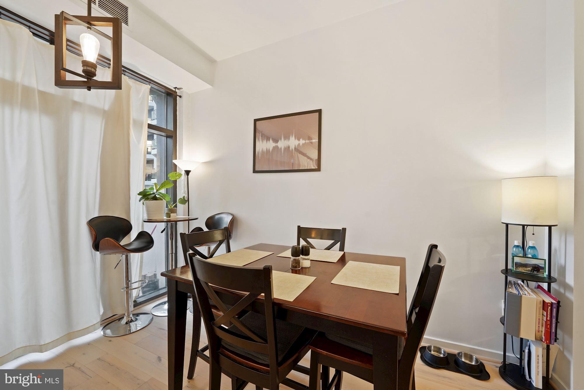 ATRIUM CONDO - Residential