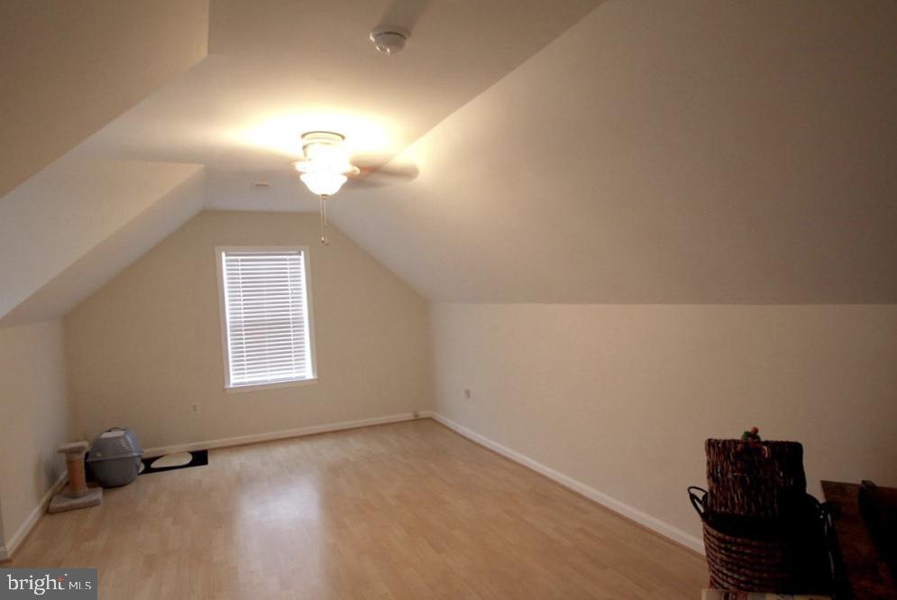 LEE'S HILL GRANDSTAFF NO - Residential Lease