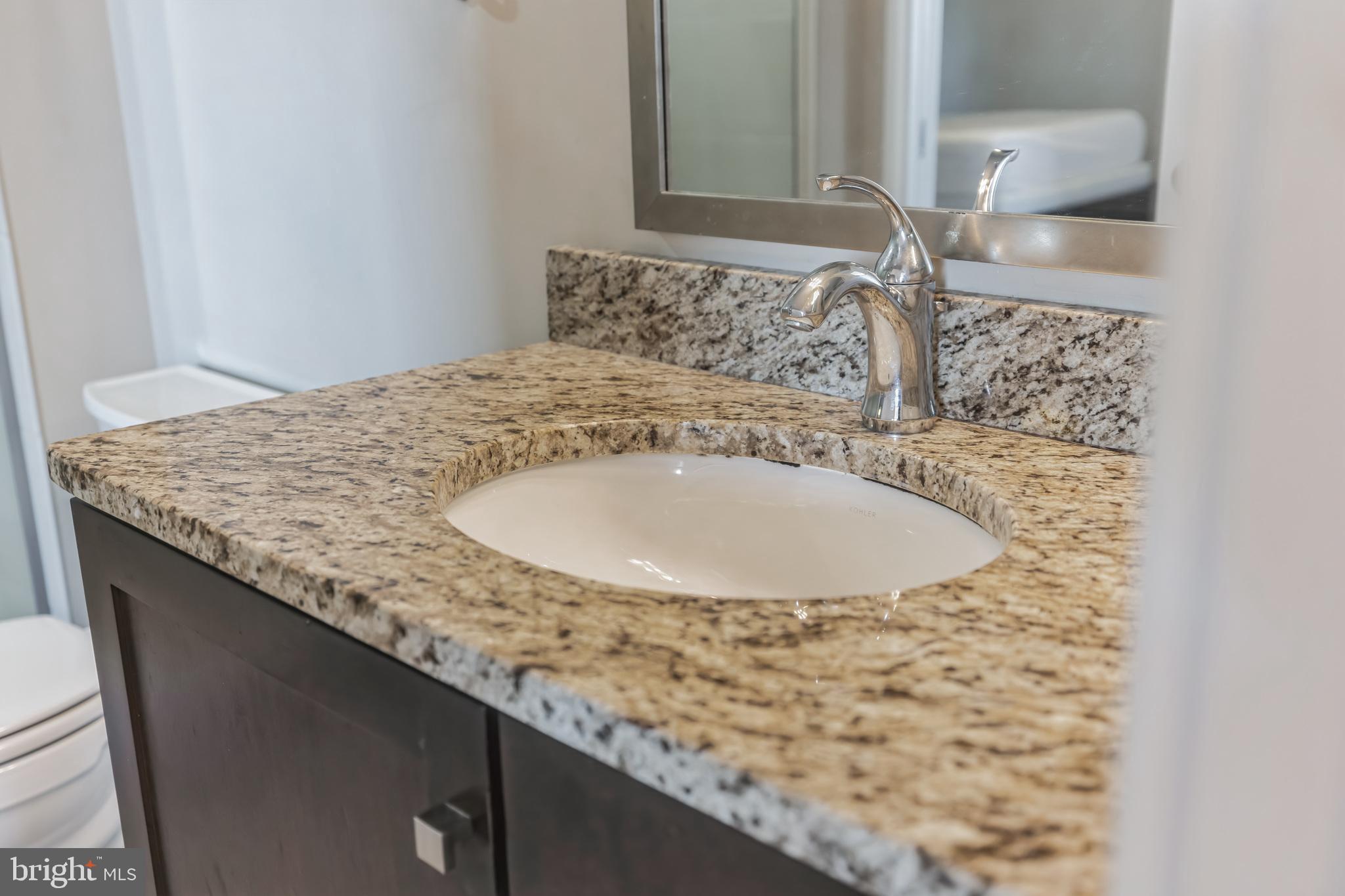 THE GLEASON - Residential Lease