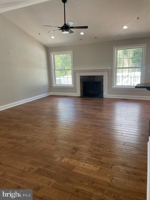 WHITE PLAINS VILLAGE - Residential